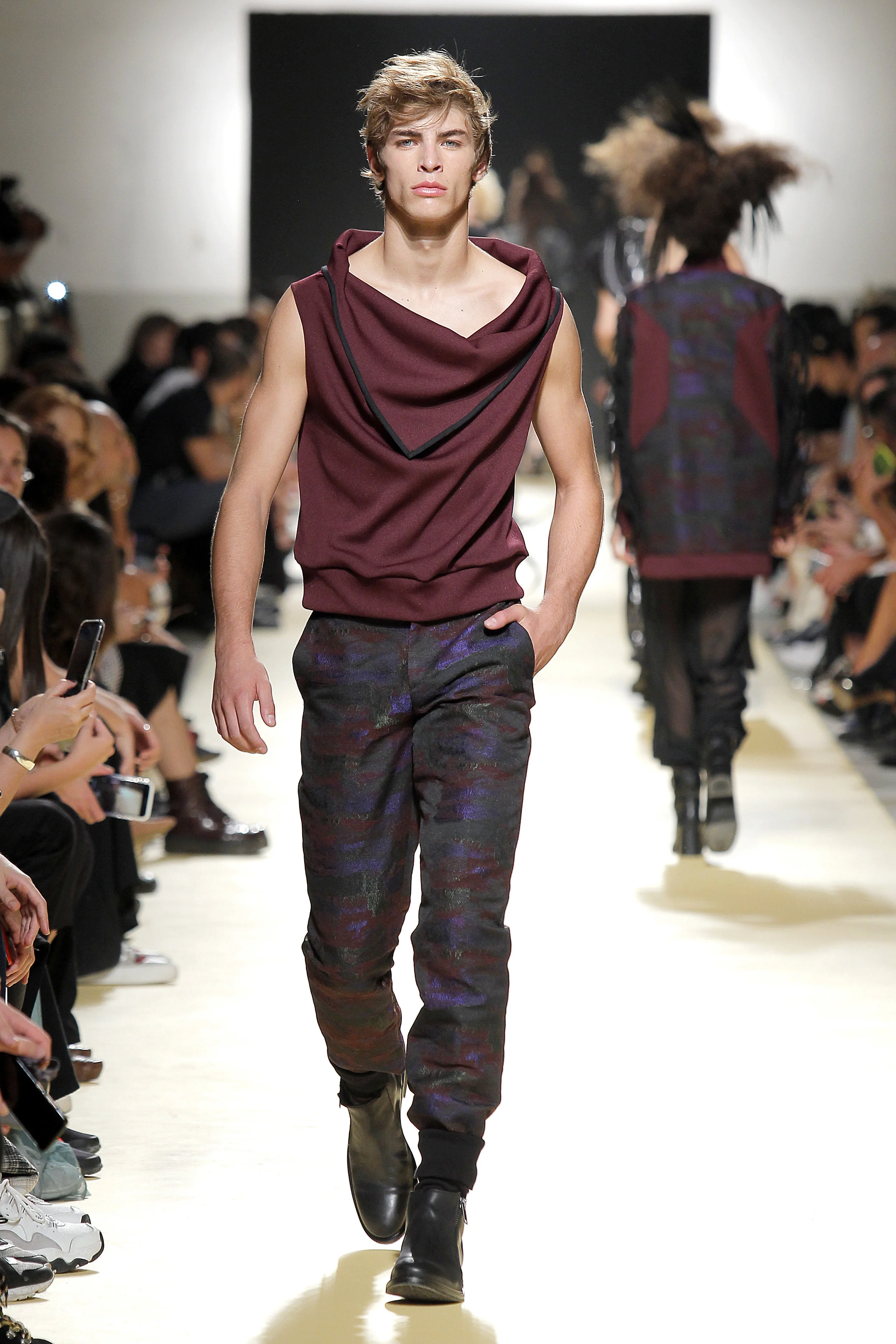 MARTIM CANAVARRO walking for VALENTIM QUARESMA Spring Summer 2020 ModaLisboa