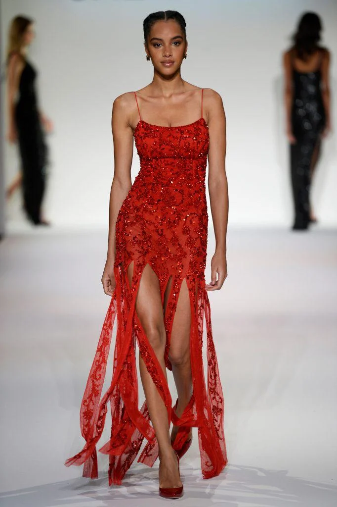 Elsa BALDAIA walking for SHERRI HILL Spring Summer 2020 NYFW