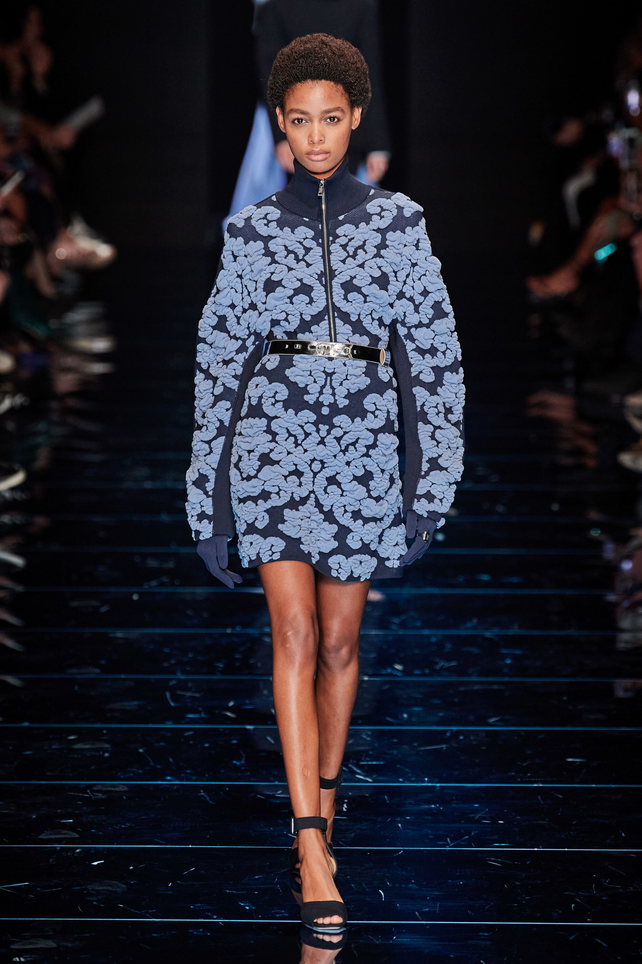 BLÉSNYA MINHER walking for SPORTMAX Fall Winter 2020 MFW