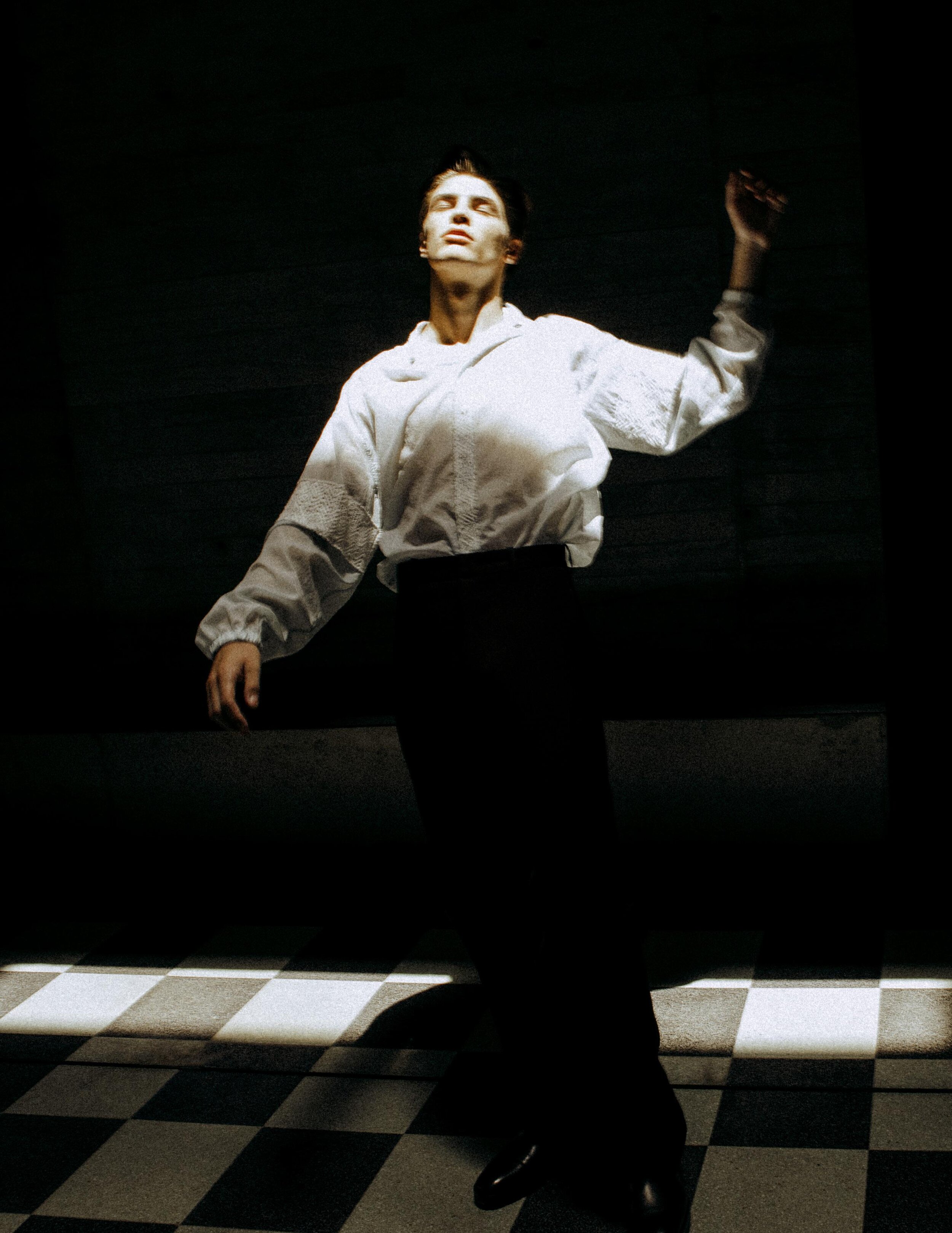 MARTIM CANAVARRO for VOGUE PORTUGAL July/August Issue Editorial Print &amp; Video