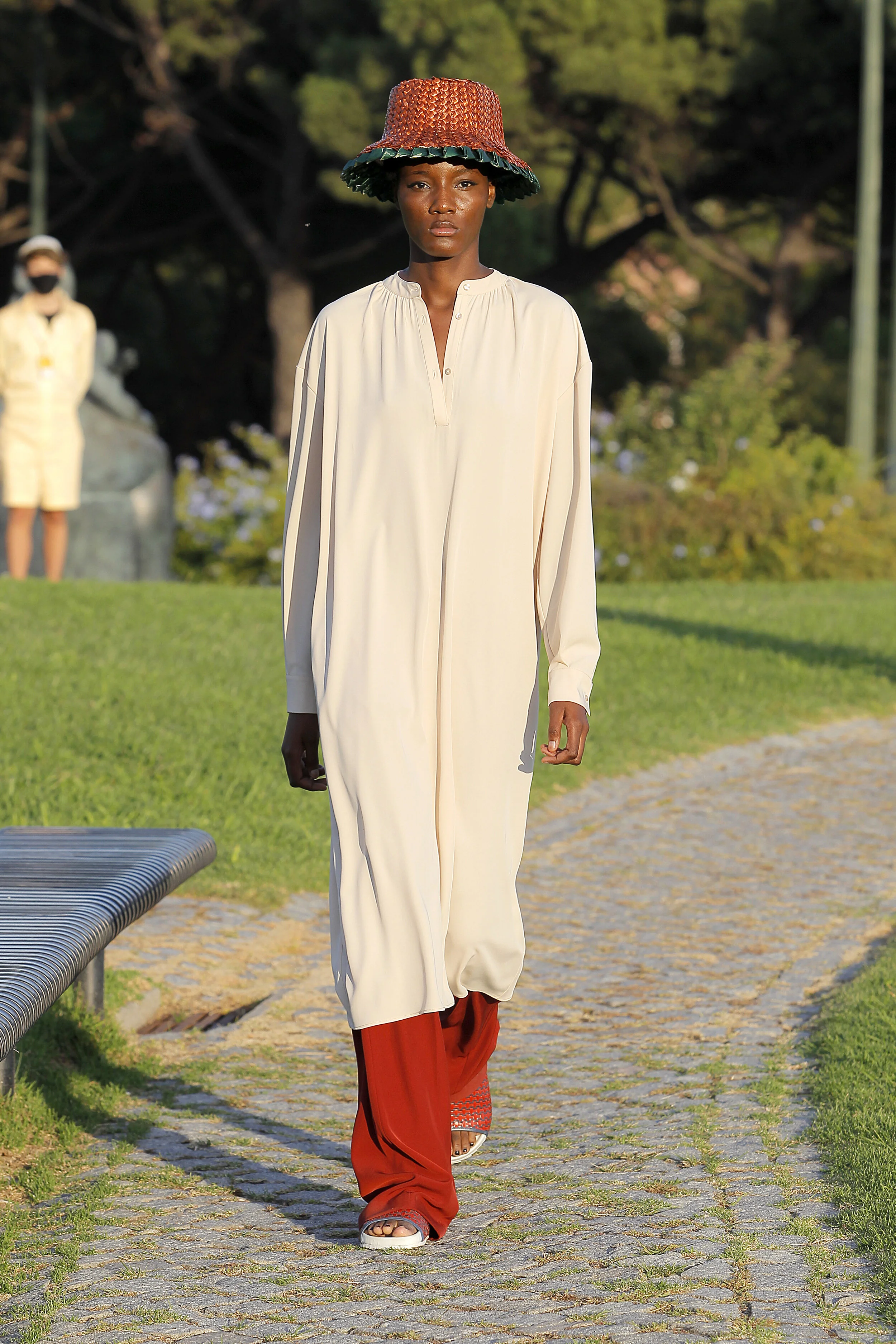 SOMPA ANTÓNIO walking for RICARDO PRETO Spring Summer 2021 ModaLisboa