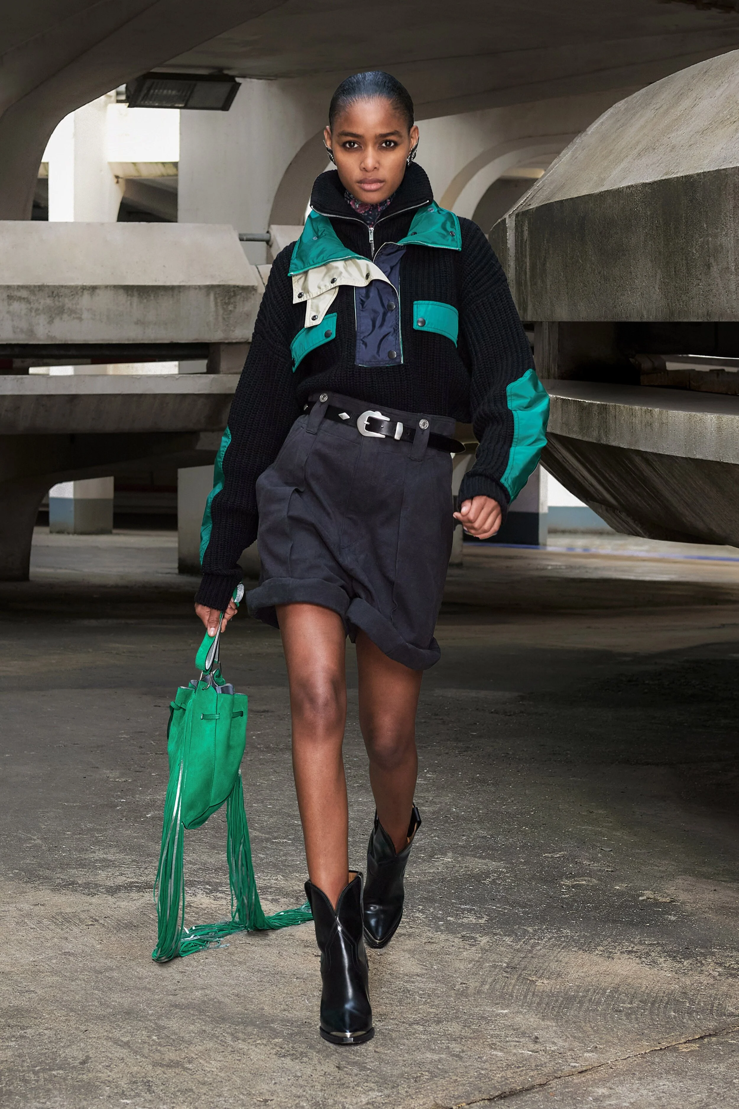 BLÉSNYA MINHER walking for ISABEL MARANT Fall-Winter 2021 PFW