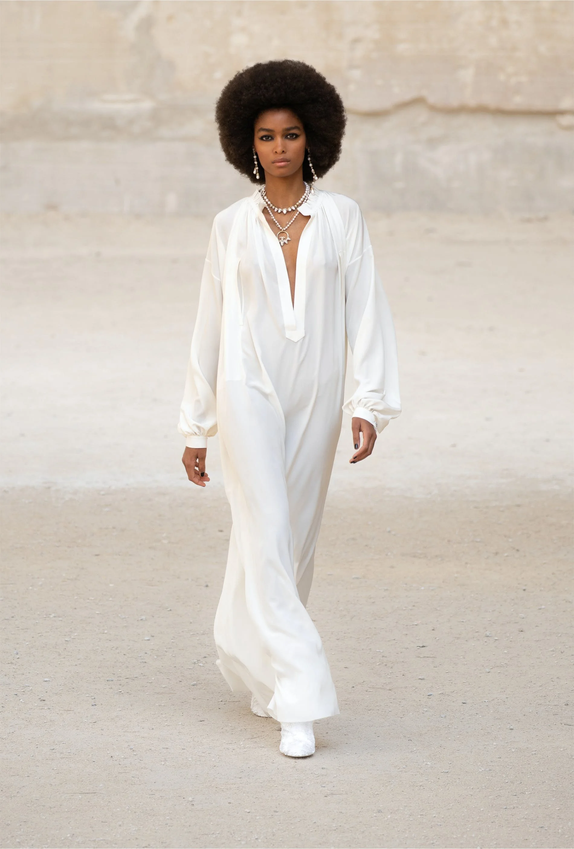 BLÉSNYA MINHER walking for CHANEL Cruise 2021/22 Show