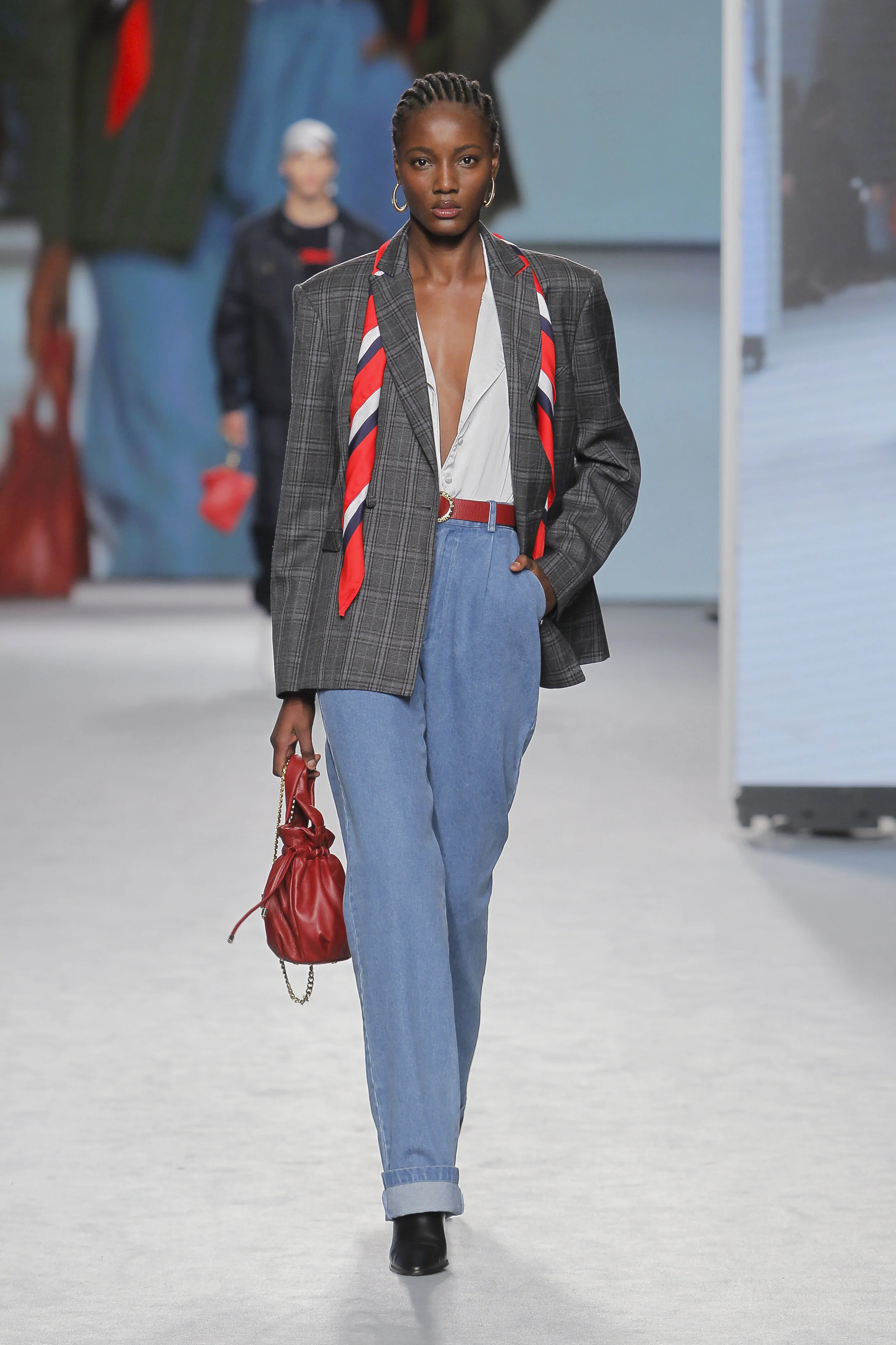SOMPA ANTÓNIO walking at PORTUGAL FASHION Spring Summer 2022