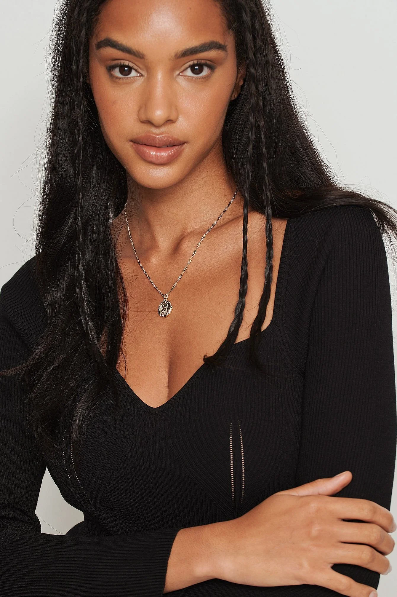 ELSA BALDAIA for NA-KD