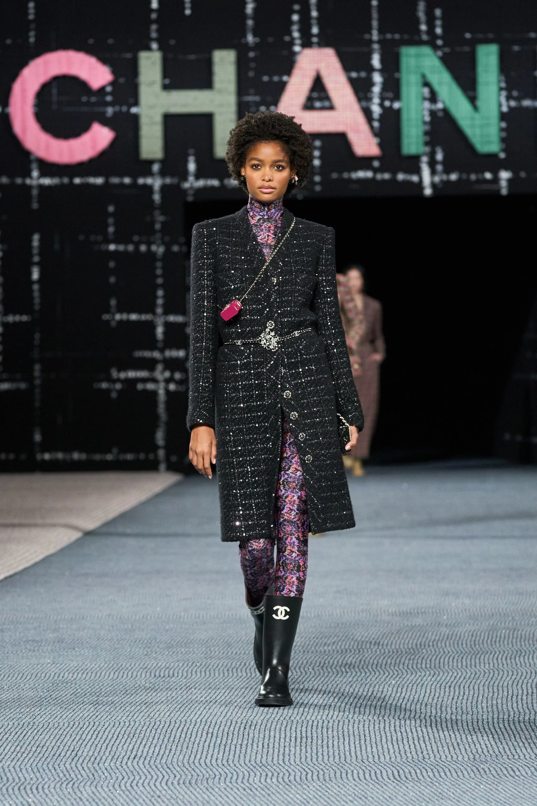 BLÉSNYA MINHER walking for CHANEL F/W 22 Show at Paris Fashion Week