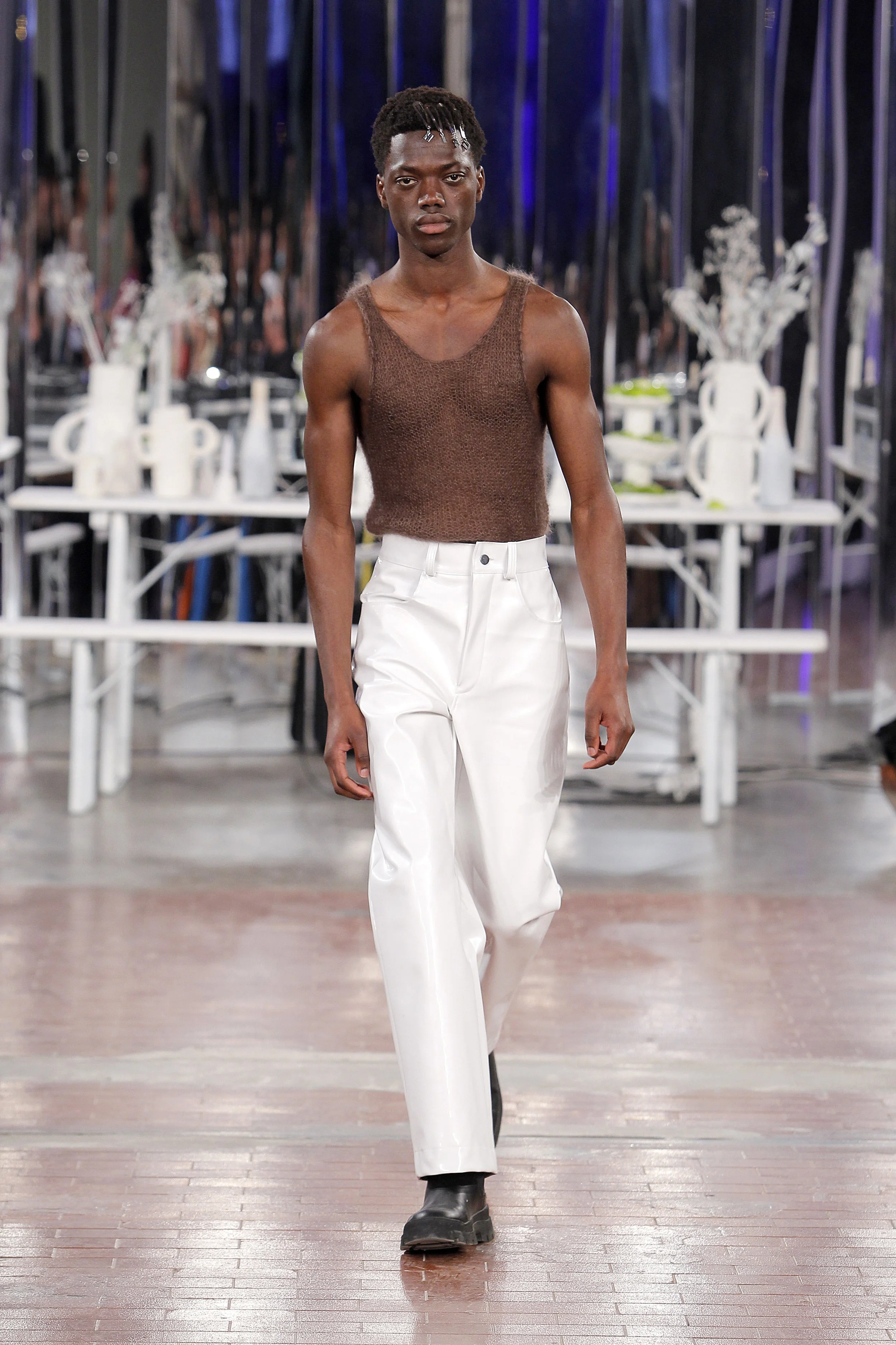 DANIEL CHRISTIAN walking at MODALISBOA Fall-Winter 2022