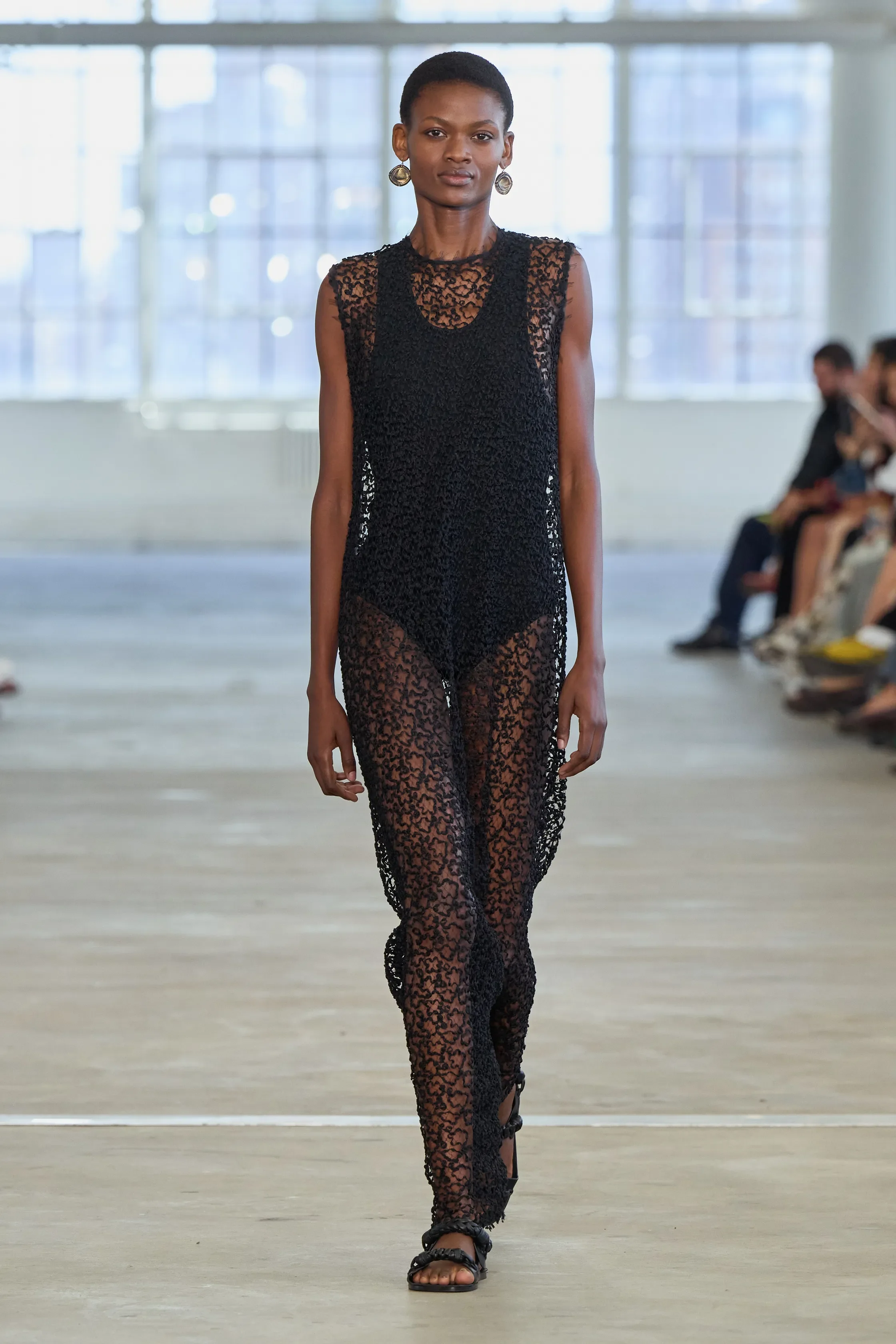 00032-fforme-spring-2027-ready-to-wear-credit-gorunway.webp