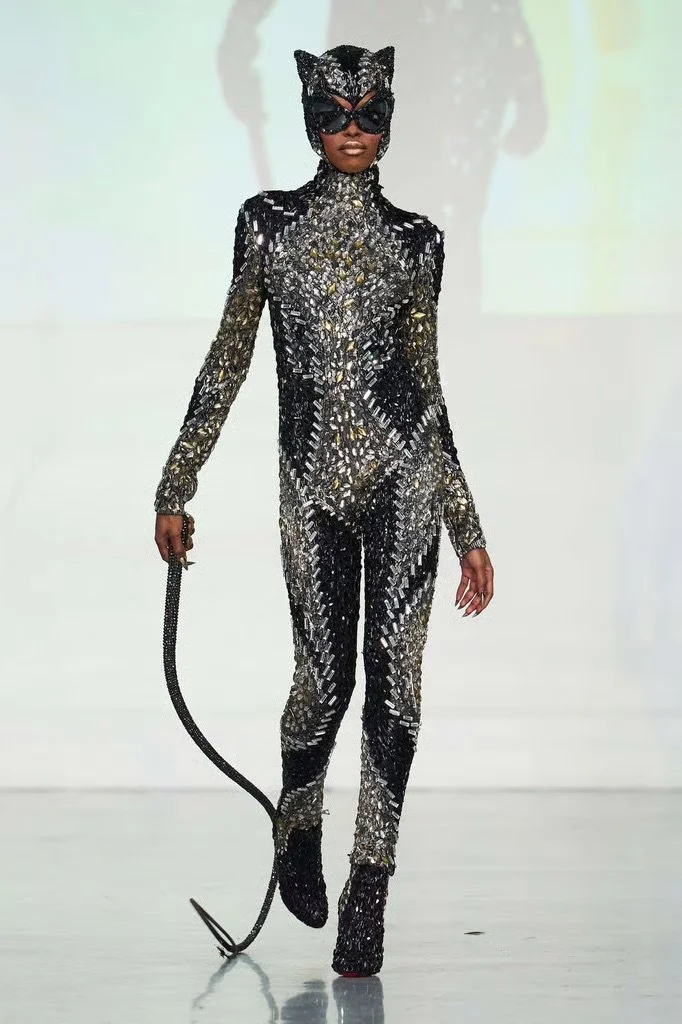AMILNA ESTEVÃO at NEW YORK FASHION WEEK SPRING 2027 READY-TO-WEAR for THE BLONDS