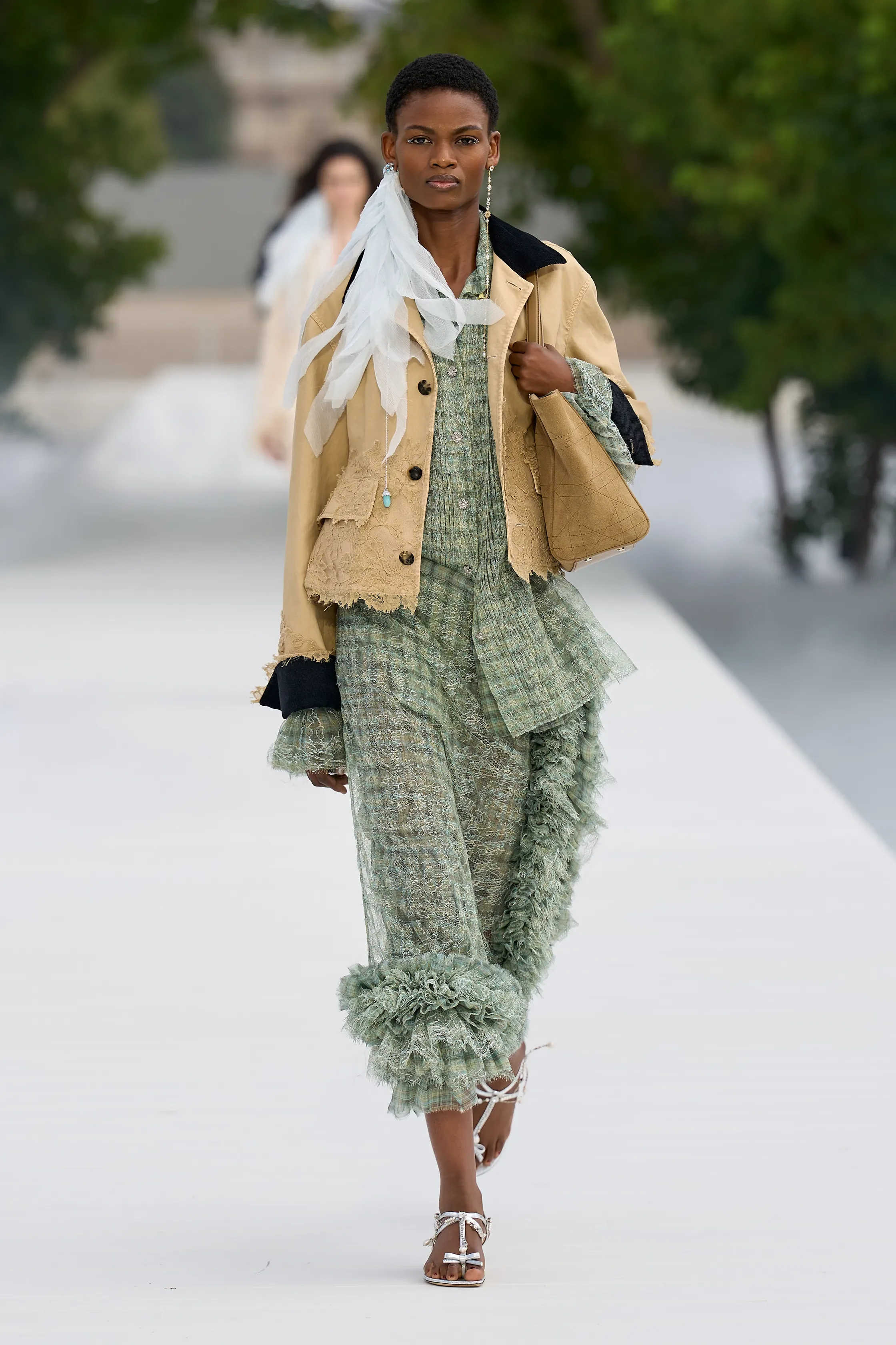 00034-christian-dior-spring-2027-ready-to-wear-credit-gorunway.jpg.webp
