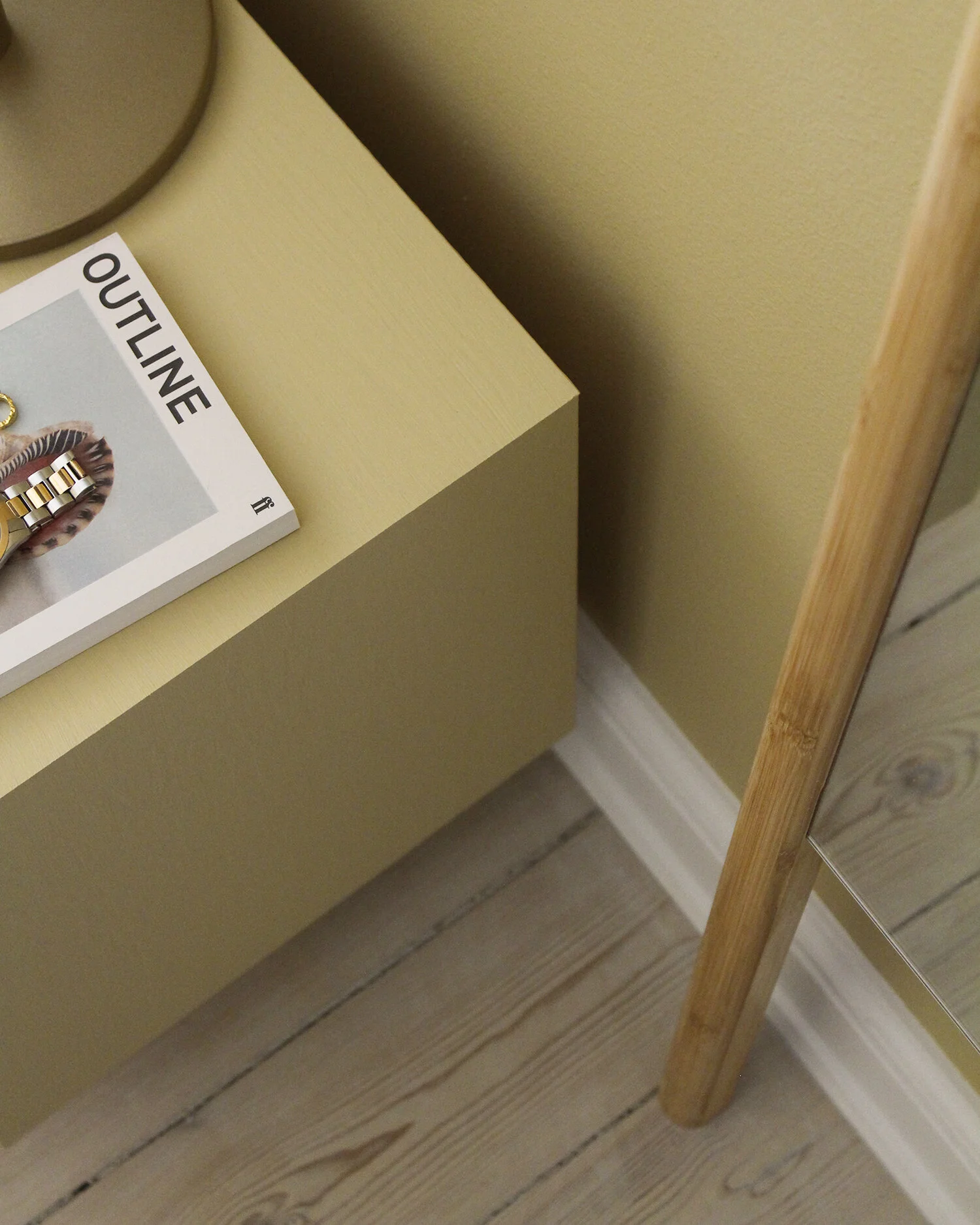 DIY night stand 03.jpg