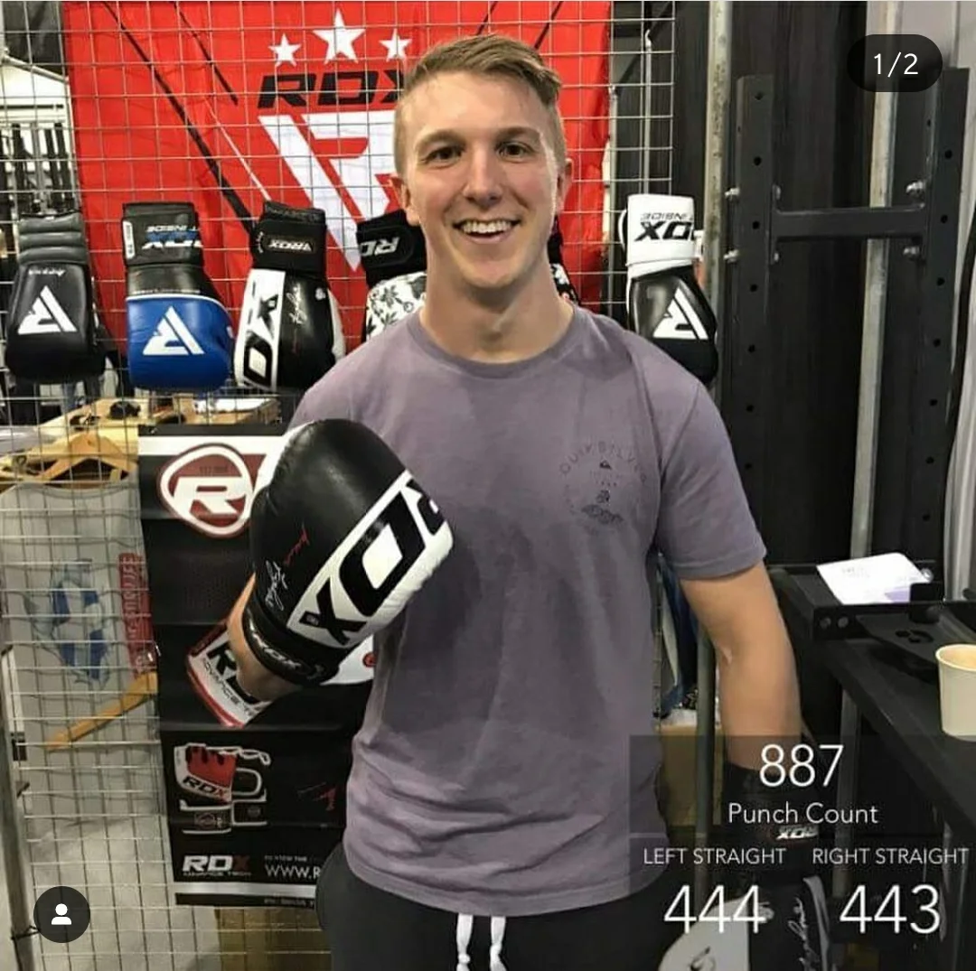 887 punches in 3 minutes