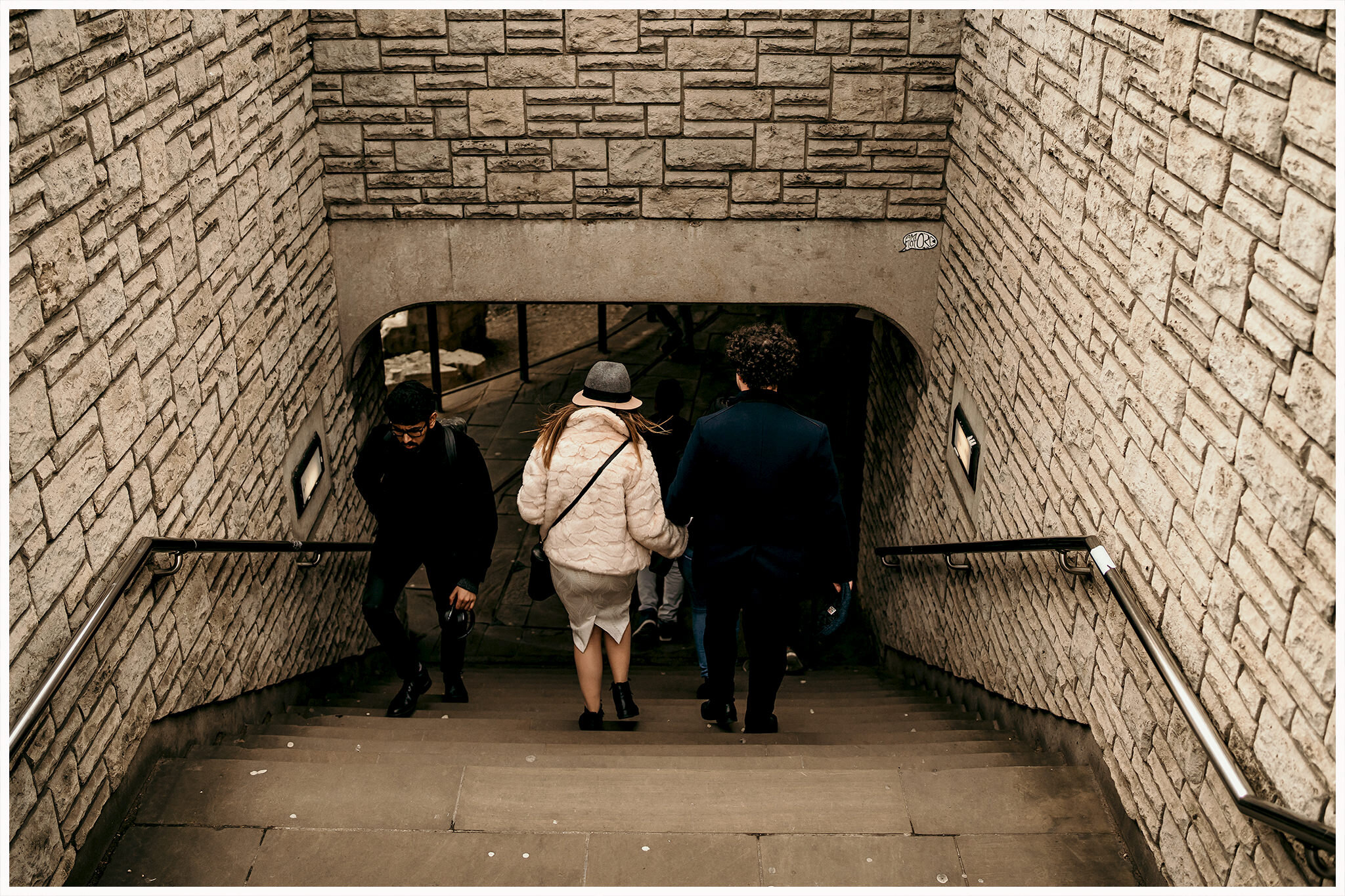 dreamsanddreamers.com-trash-the-dress-session-london-03.jpg