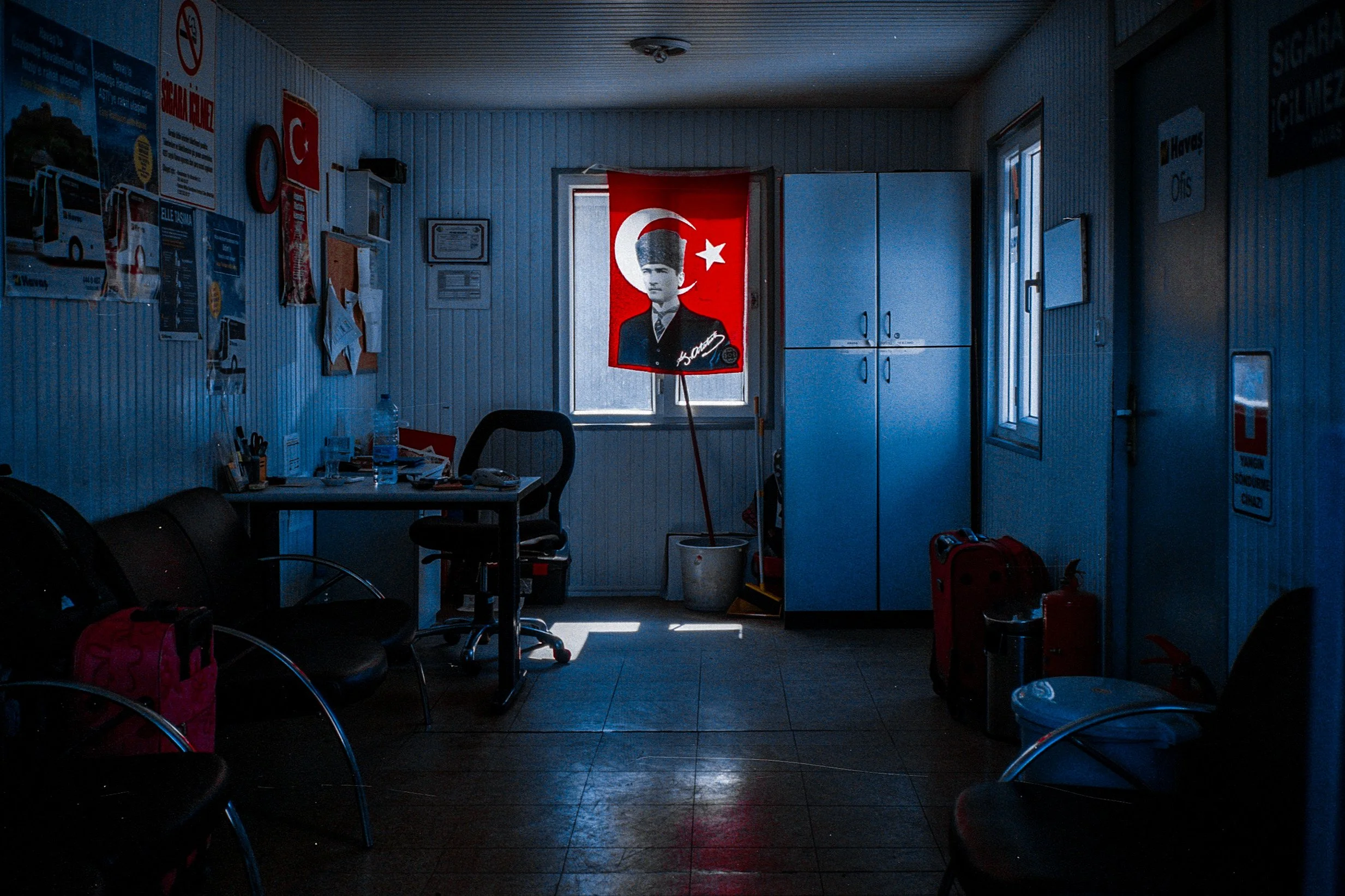 NEWCOLOURWEB-39.jpg