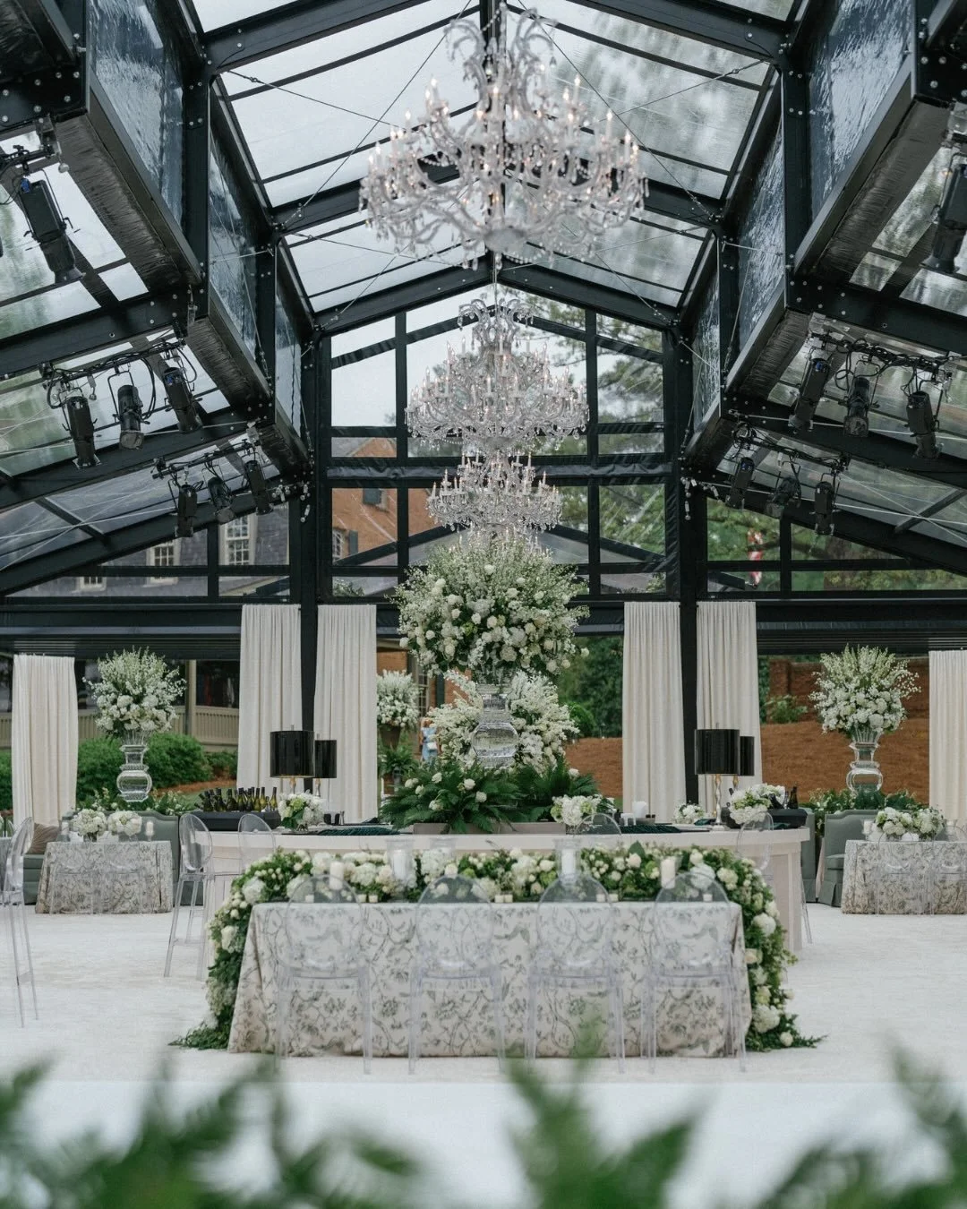 When you build something this beautiful from the ground up, every detail matters.

Caroline and Erik knew they wanted a garden tent from the moment we started working together....a design that balanced formality and warmth in all the right ways. Eleg