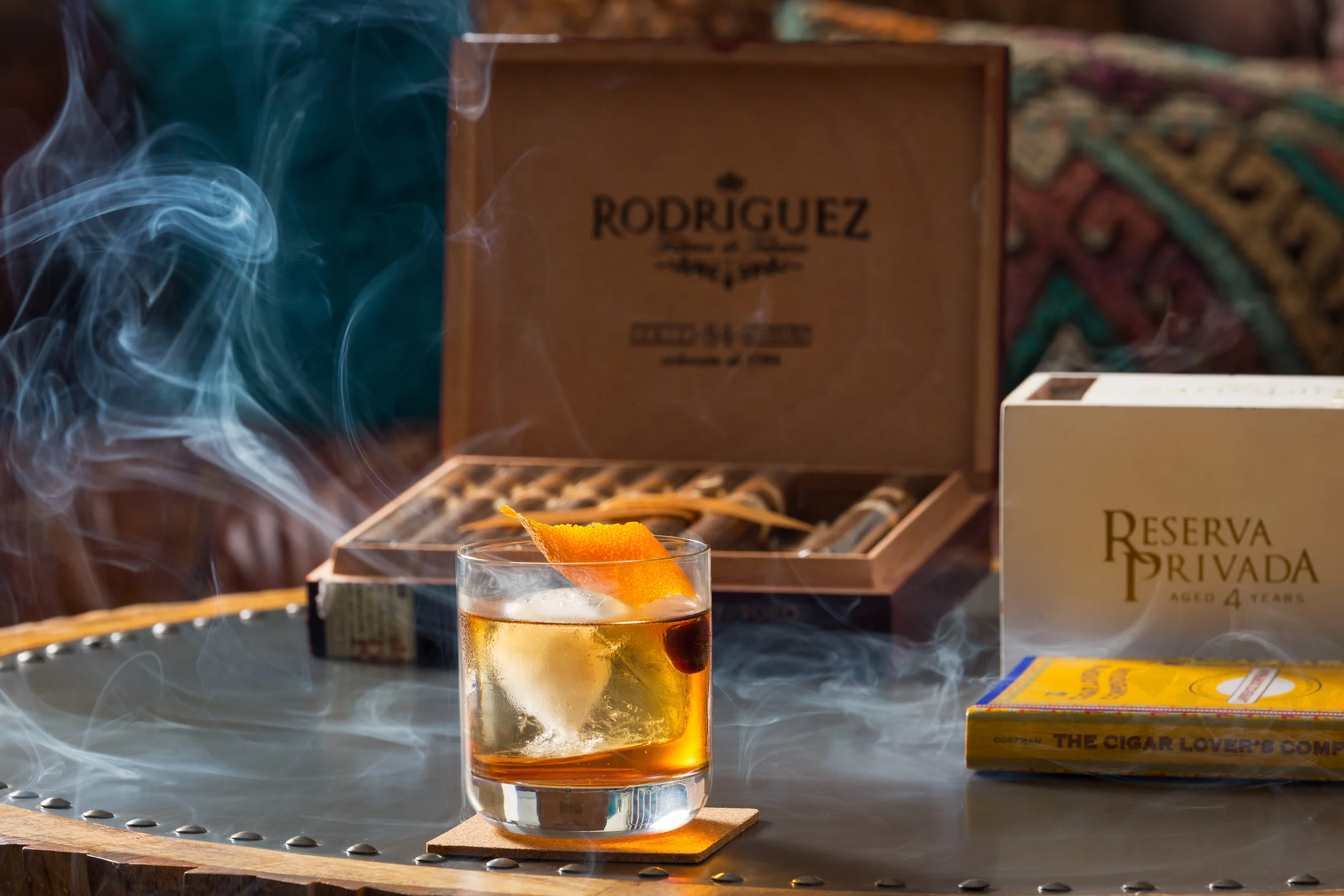Republica-Drink-Smoke.jpg