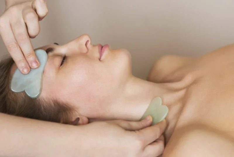 Gua-Sha-Toronto-massage-fix-me-up-matt-sedo.jpg