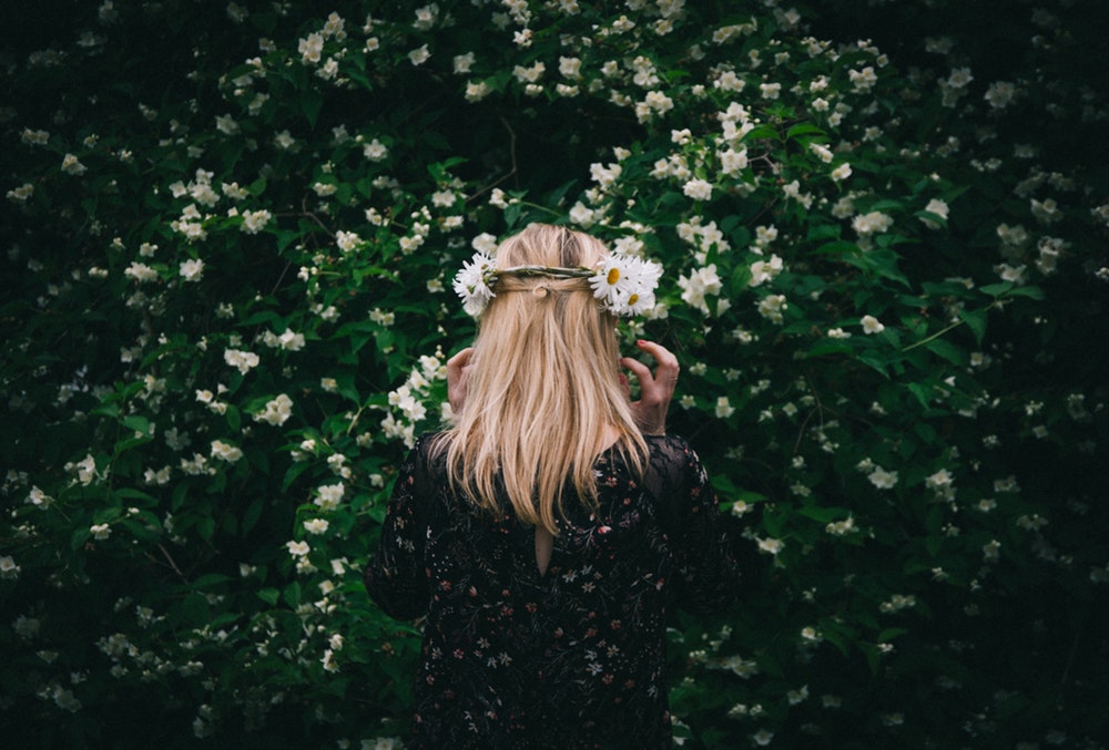 unsplashhairflowers.jpeg