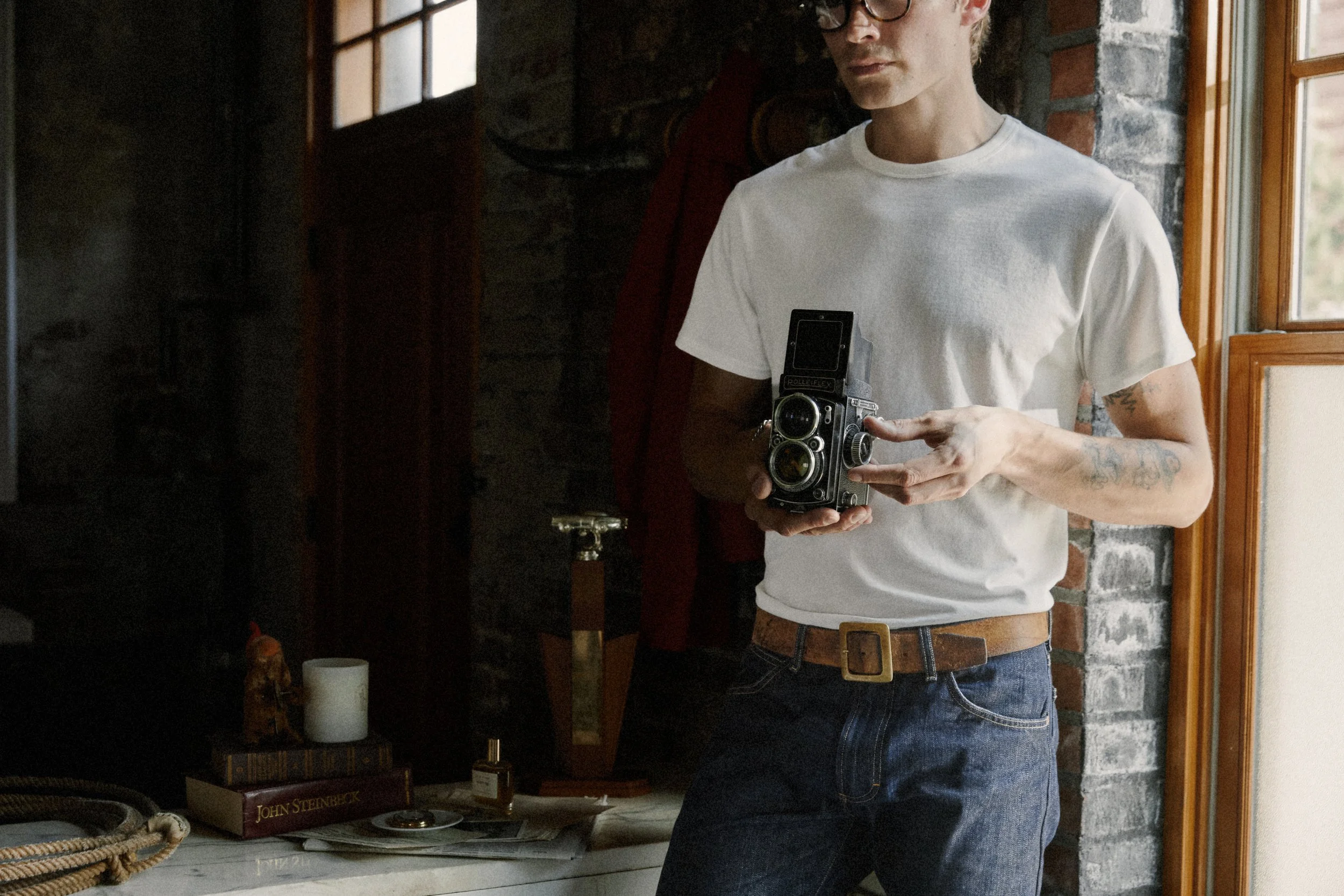 fieldworth-the-dean-tee-white-jh_005.jpg