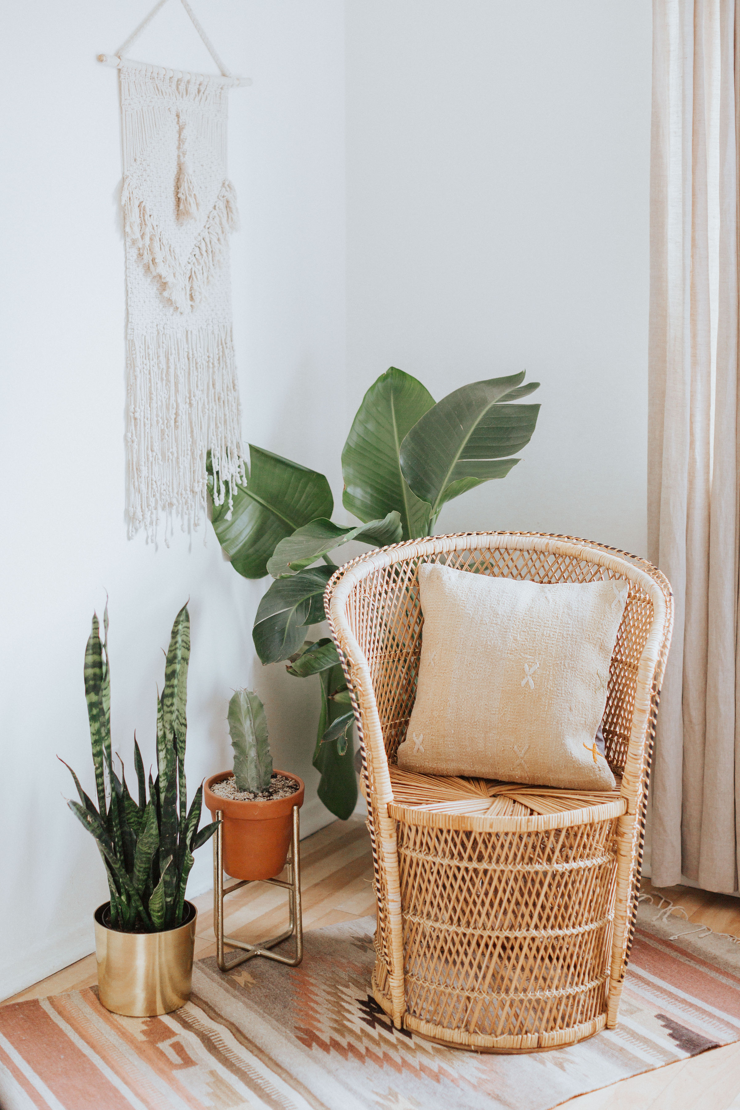 JenniA_HomeShoot-30.jpg