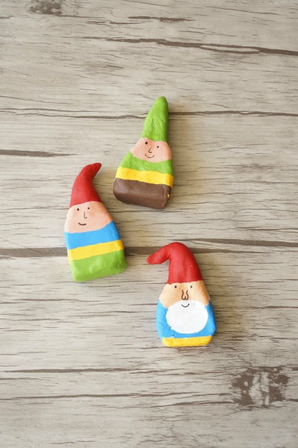 garden-gnomes-vertical.jpg