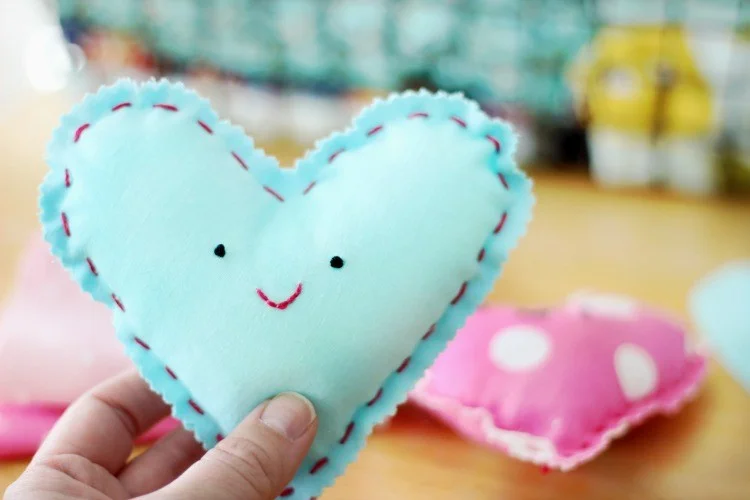 heart-plushies-2.jpg