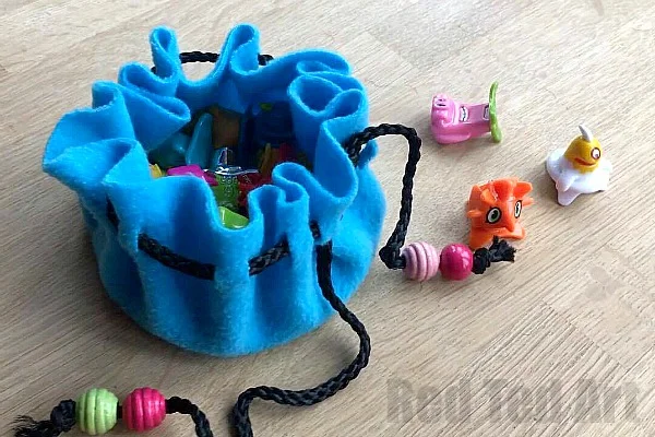 No-Sew-Pouch-DIY.jpg