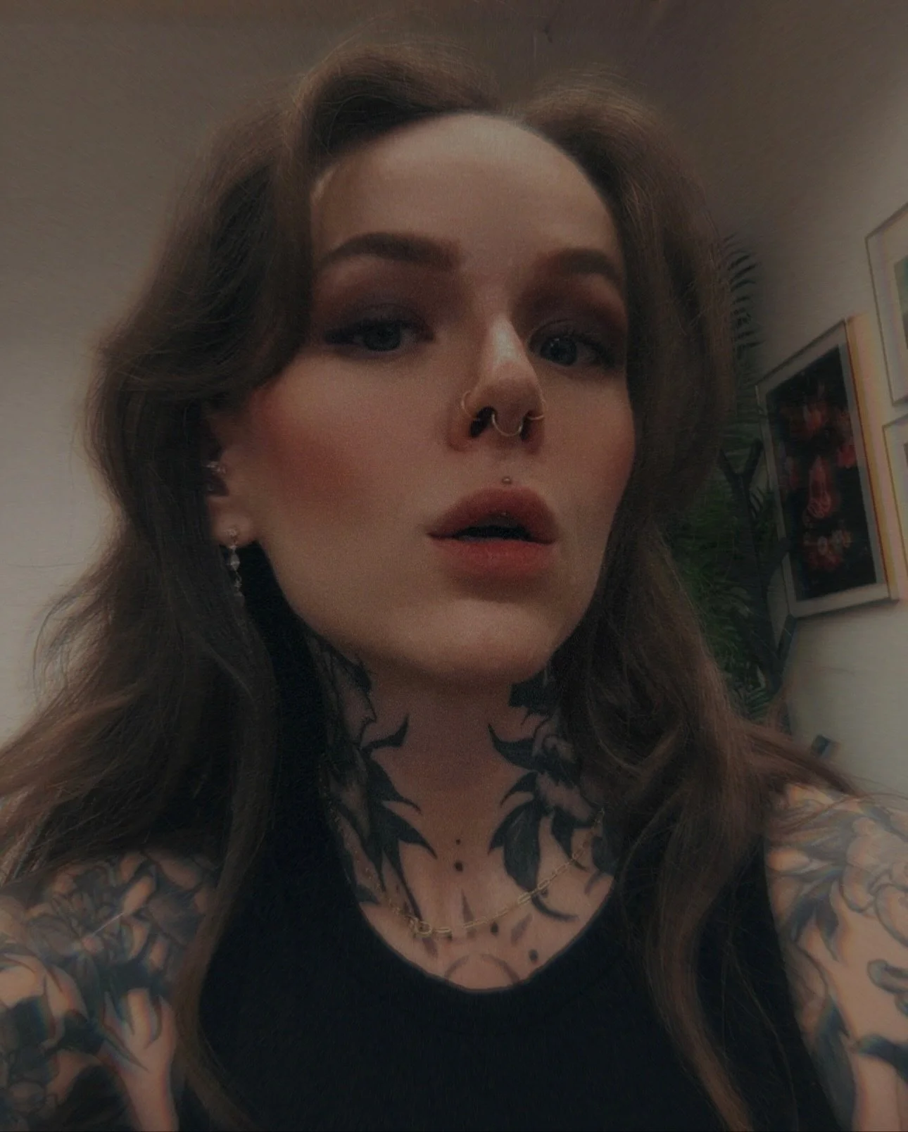 dude, I&rsquo;m crying everyday (life + memes) ✨