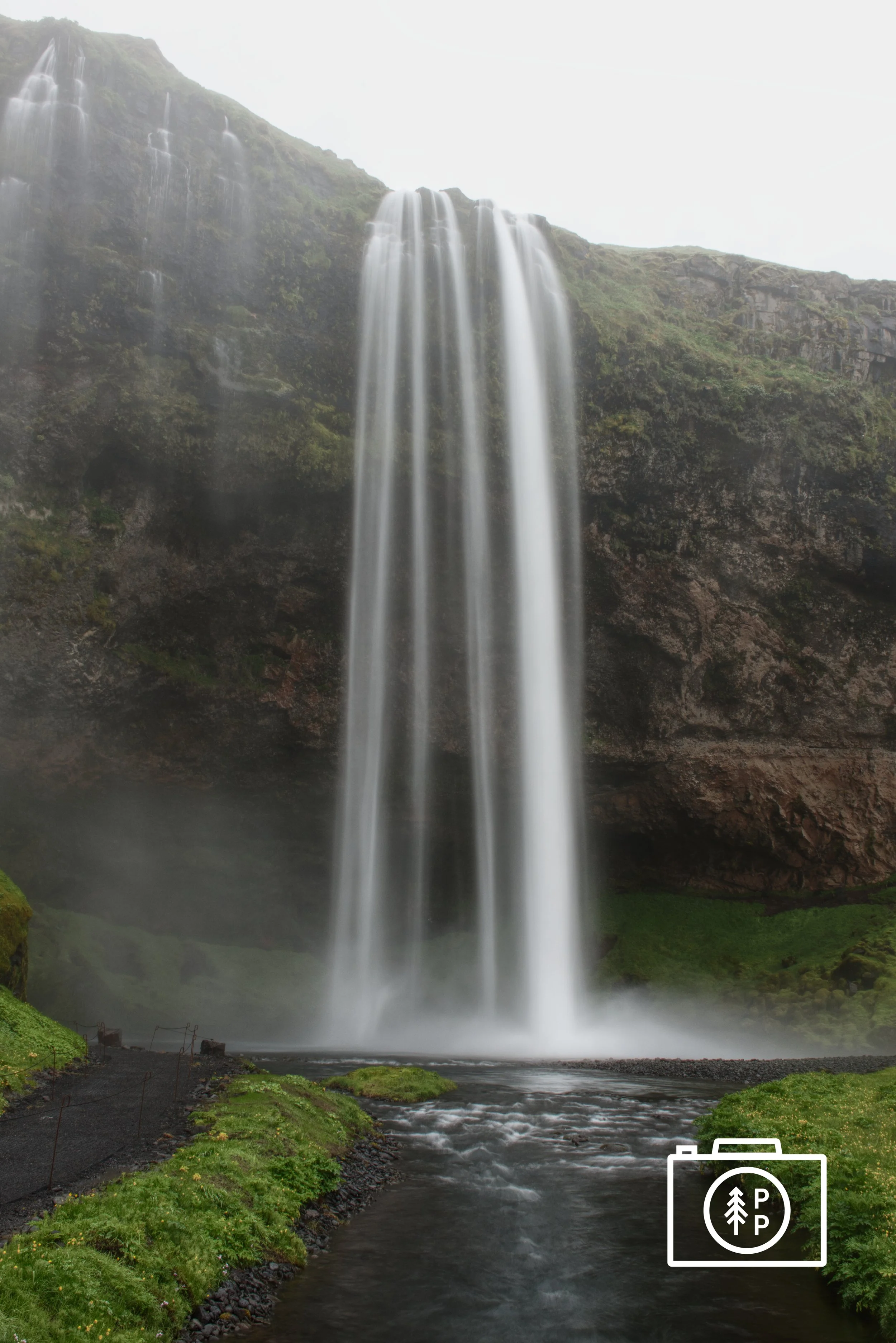 Seljalandsfoss 2 with Logo.jpg