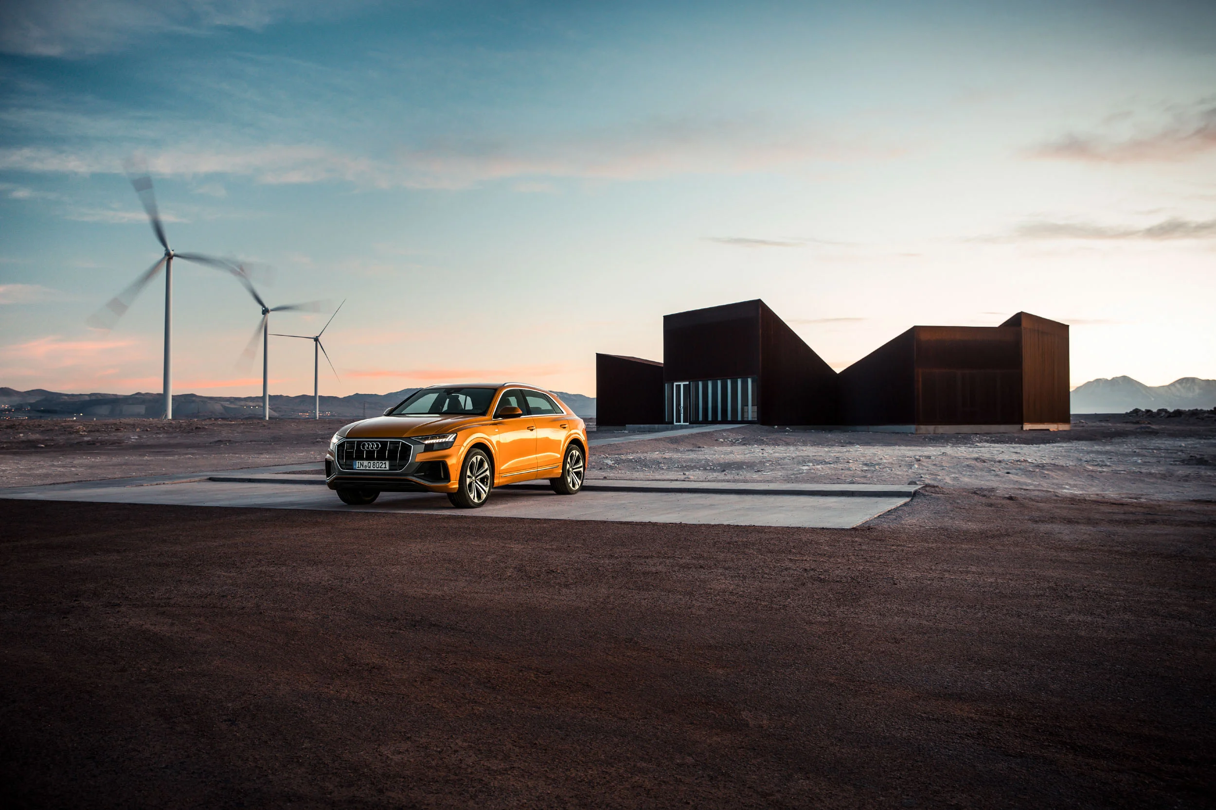 AudiQ8_1_55.jpg