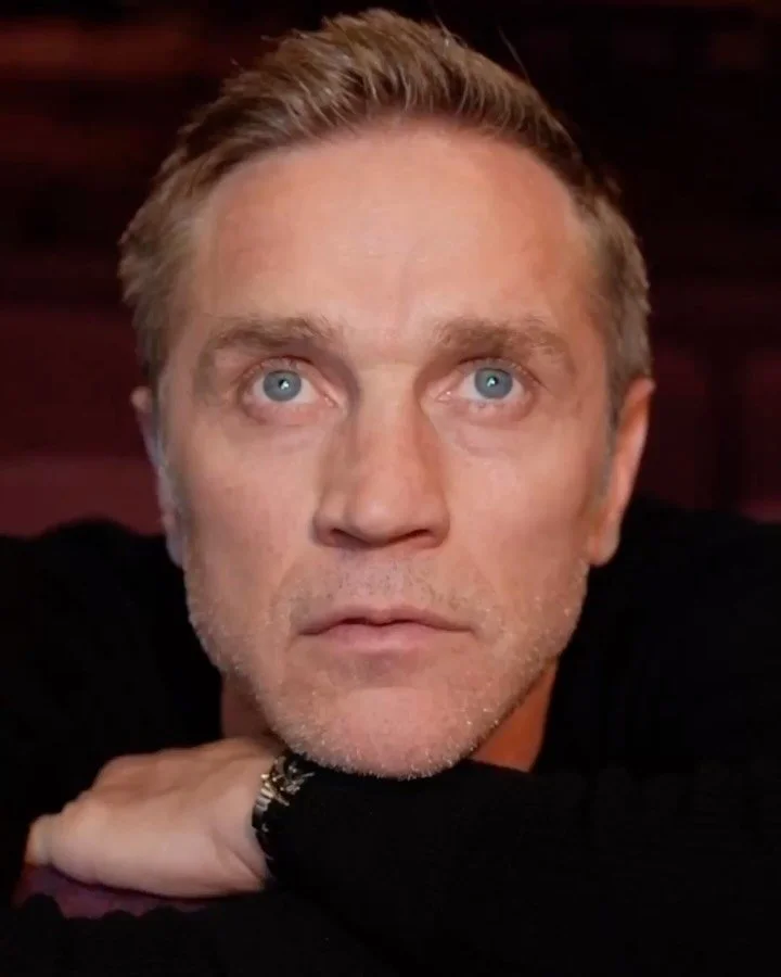 It&rsquo;s been 30 years since &ldquo;Casper&rdquo; and &ldquo;Now and Then,&rdquo; so I got brunch with Devon Sawa to reminisce and find out what his life was like then and now for The New York Times. Swipe for a few excerpts, and gift link in stori