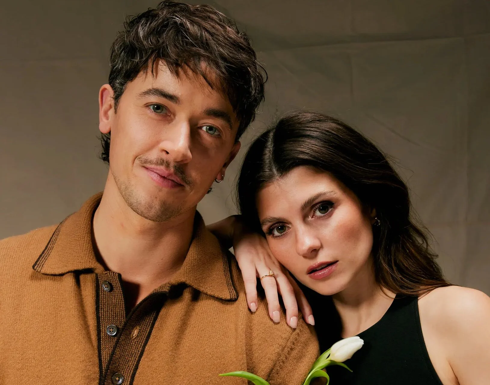 Unpacking ‘People We Meet on Vacation’ With Emily Henry and the Stars