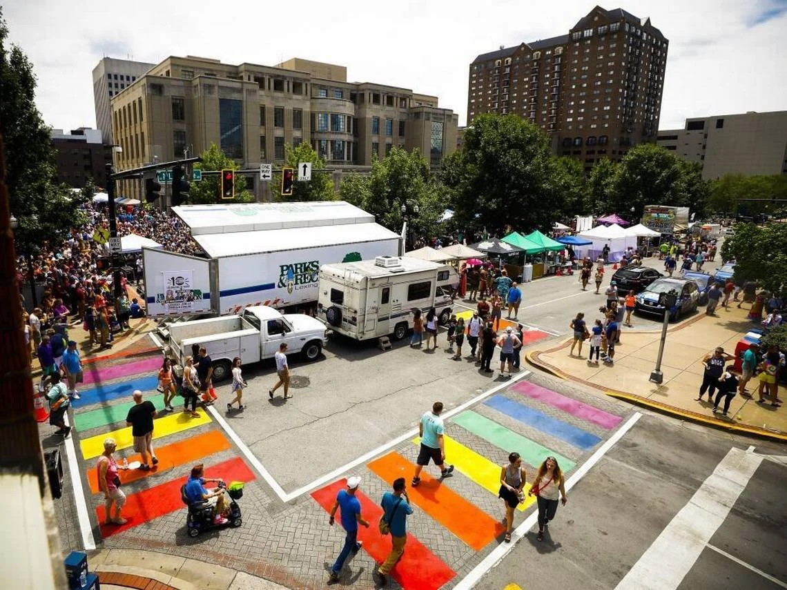 Rainbow crosswalk.jpg