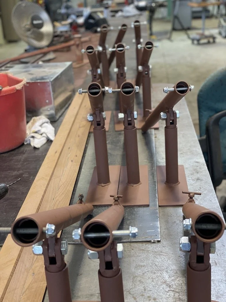 Tom is getting closer to completing the new re-railers. Only chains for lifting need to be added