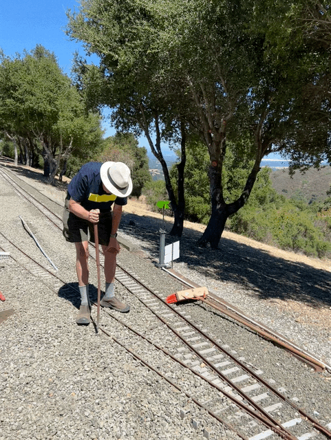 Russ sez tamp, tamp, tamp ...