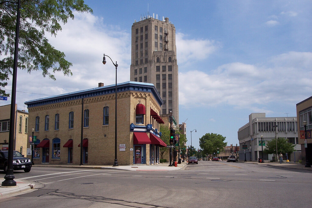 Downtown on a slow day by Springsun on flick.jpg