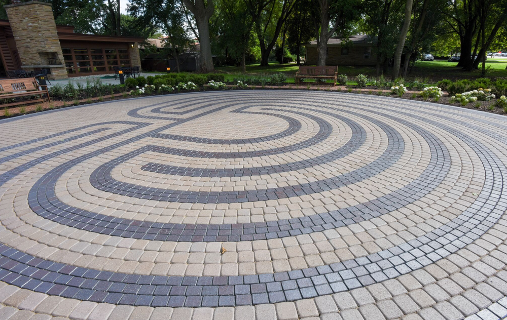 The Ultimate Directory of Maze and Labyrinth Builders: The Top 13 ...