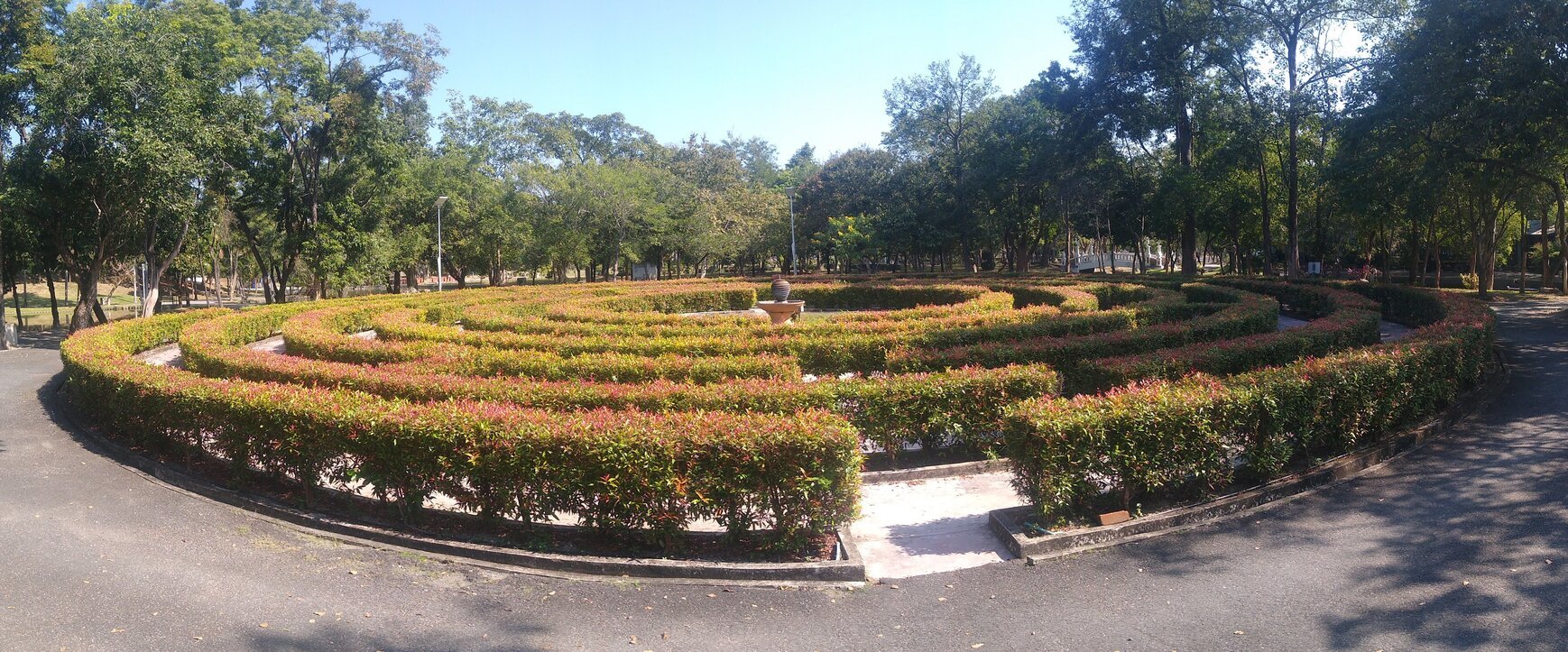 Rama IX Lanna Park Labyrinth
