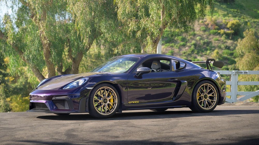 2023-porsche-718-cayman-gt4-rs-weissach-4.jpeg