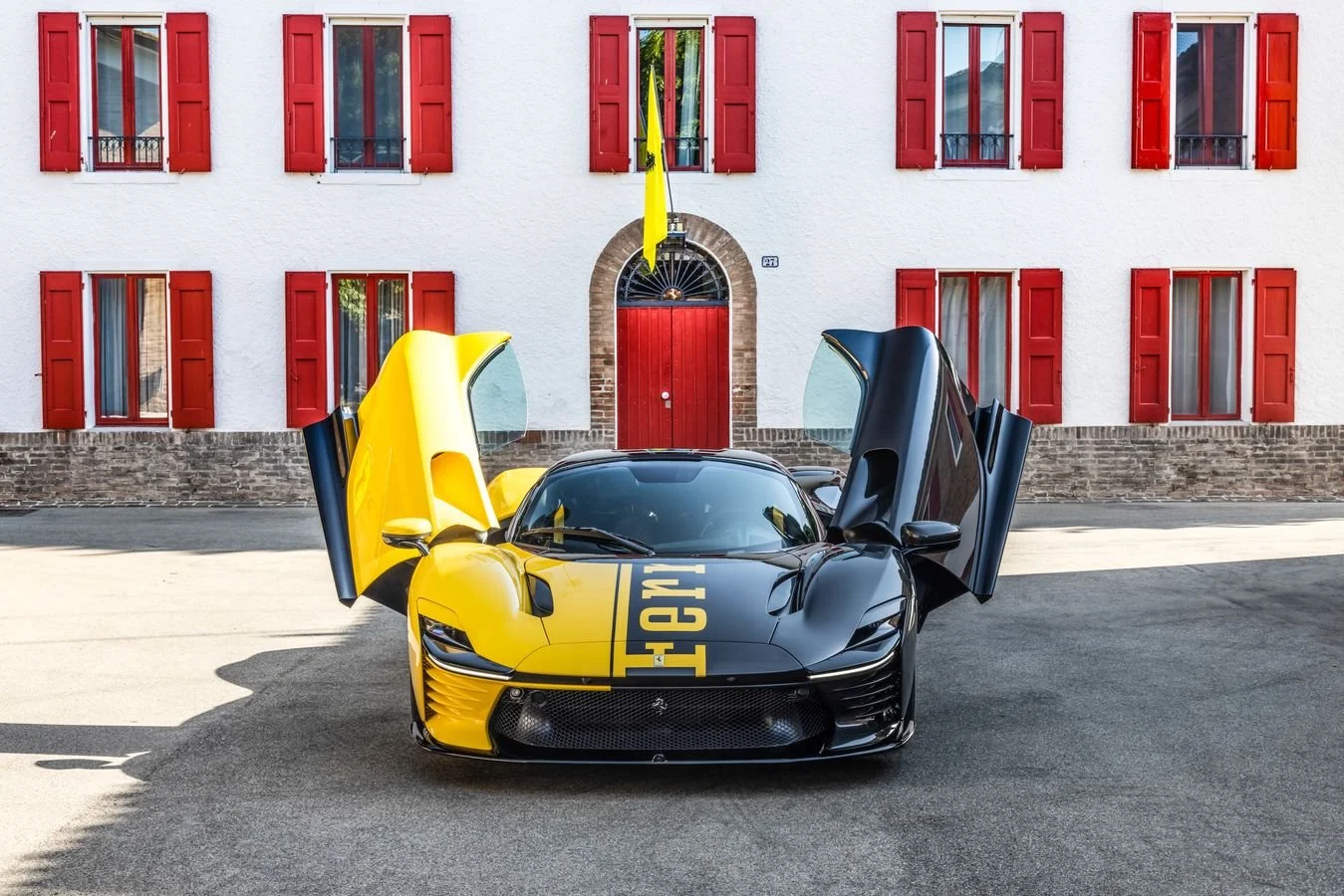 La dernière Ferrari Daytona SP3 vendue aux enchères !