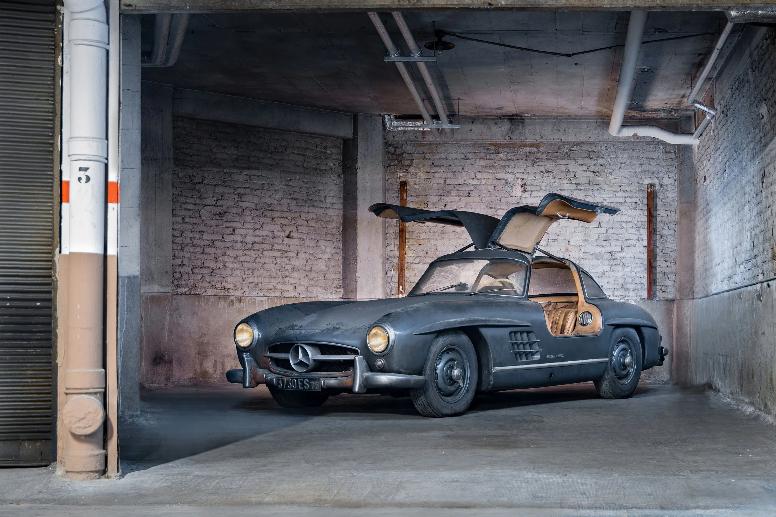 Star de sa vente, la Mercedes-Benz 300SL s'est vendue à un prix fou chez Artcurial !