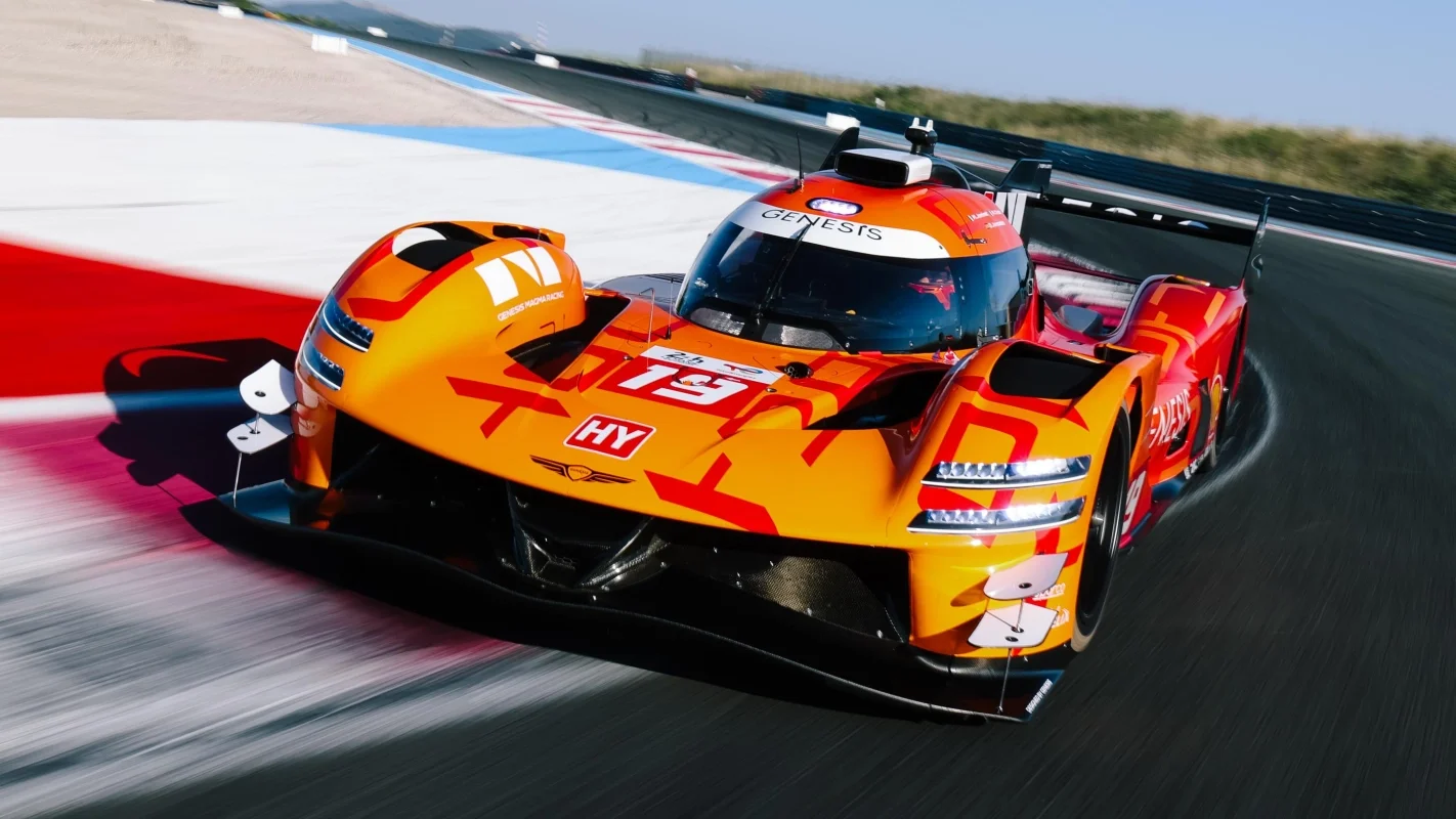 Une livrée incandescente pour l’entrée en scène de Genesis aux 24 Heures du Mans !