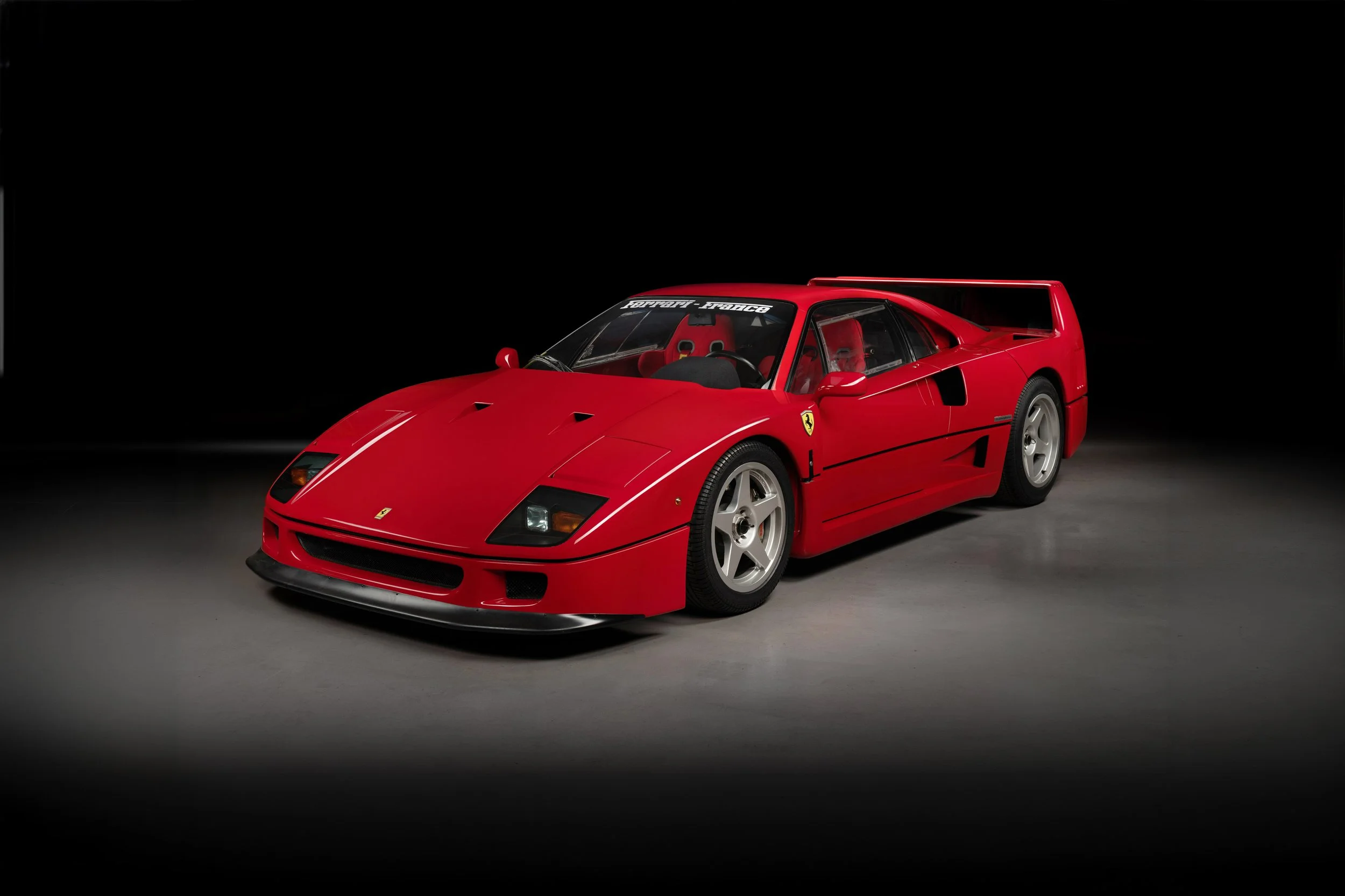 RM Sotheby's - Une Ferrari F40 unique proposée à la Woodcote Park Auction 2026 !
