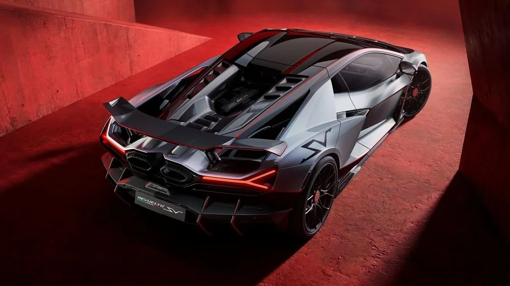 02 Lamborghini Revuelto SV 2026.jpg