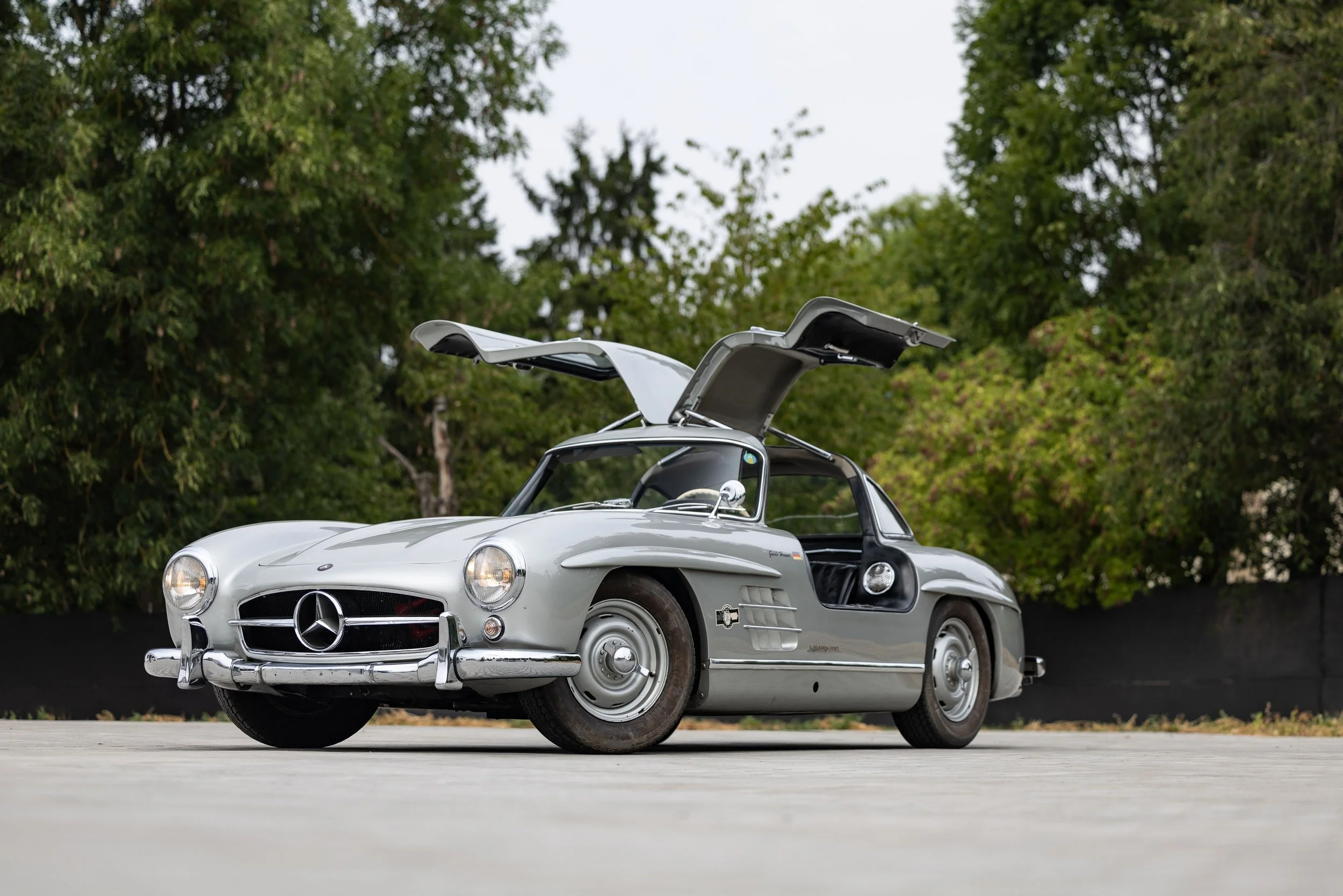 Artcurial Motorcars - Une Mercedes-Benz 300 SL devrait enflammer la vente Automobiles sur les champs !