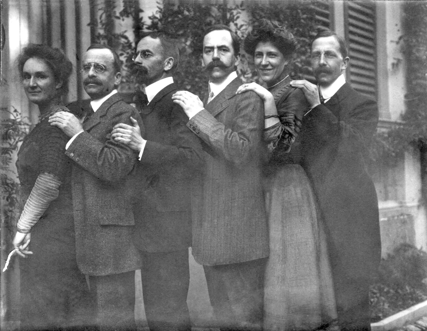 Hedy, Paul, August, Arthur, Ida und Emil Hahnloser, vor Dezember 1910