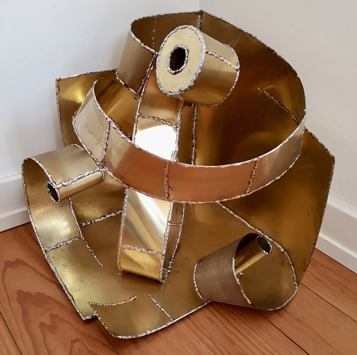   das änderungsatelier   Georg Schweitzer und Nadja Stemmer  gestaltungsvorschlag LV: bauen sie sich eine laokoon-gruppe aus krisenpapieren   