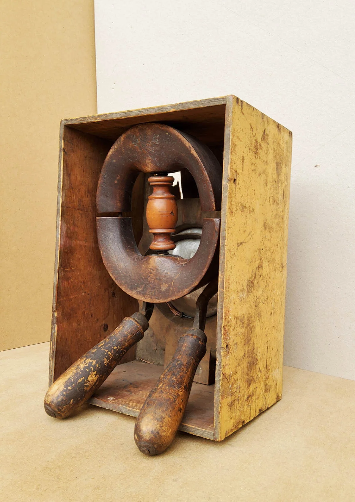   Eva Wipf   Ohne Titel (Fasstalg) 