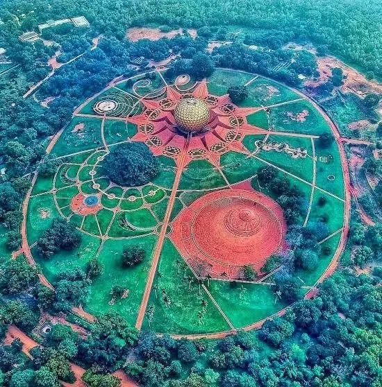  auroville 
