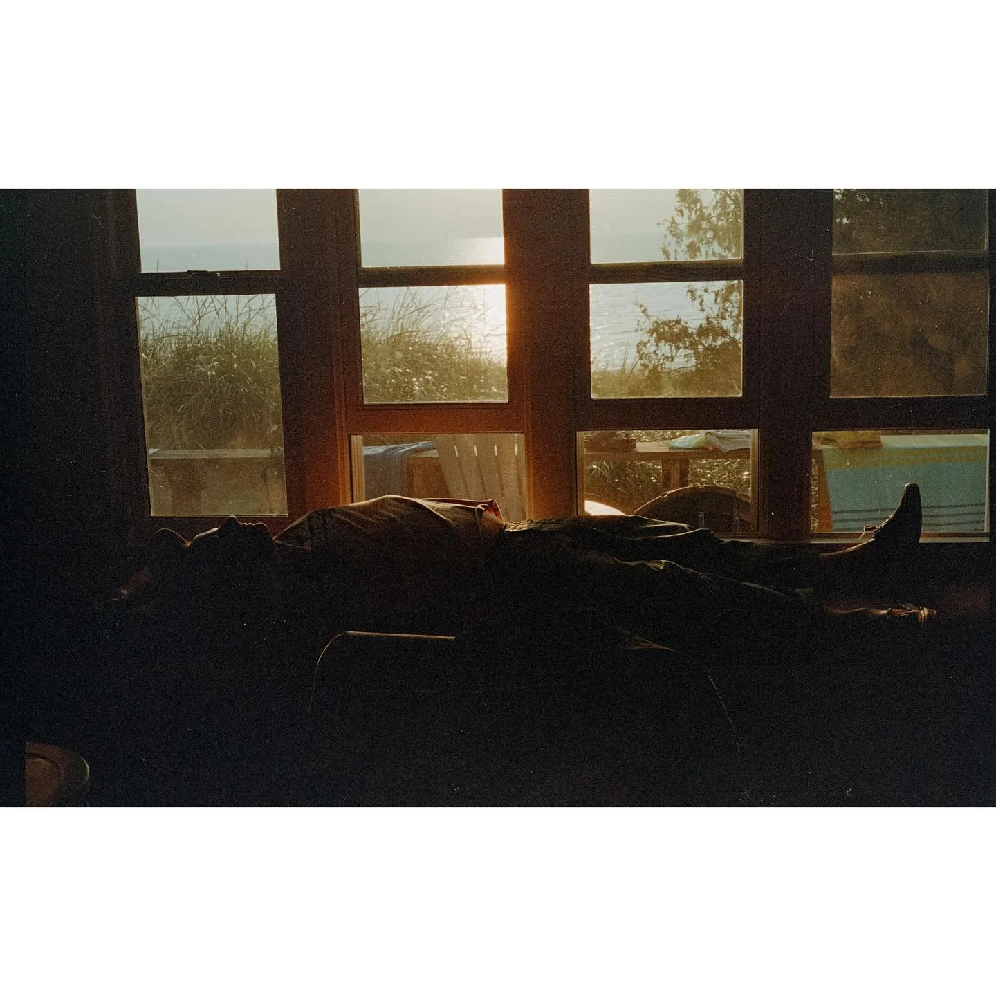 Fresh air and water &hellip; 

📸: Leica M3 &amp; Olympus OM2
🎞️: Fuji 200 &amp; Portra 800
🧑&zwj;🔬: Cs41

#leicam3 #olympusom2 #filmphotography #filmisalive #filmphotograph #filmphotography @kodakprofessional #leica